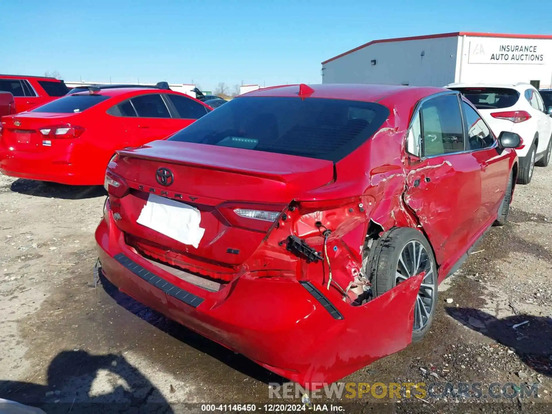 4 Photograph of a damaged car 4T1G11AK9LU385715 TOYOTA CAMRY 2020