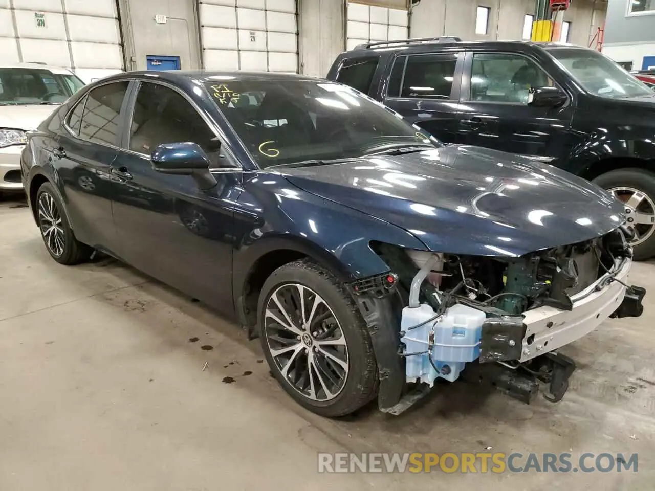 1 Photograph of a damaged car 4T1G11AK9LU391322 TOYOTA CAMRY 2020
