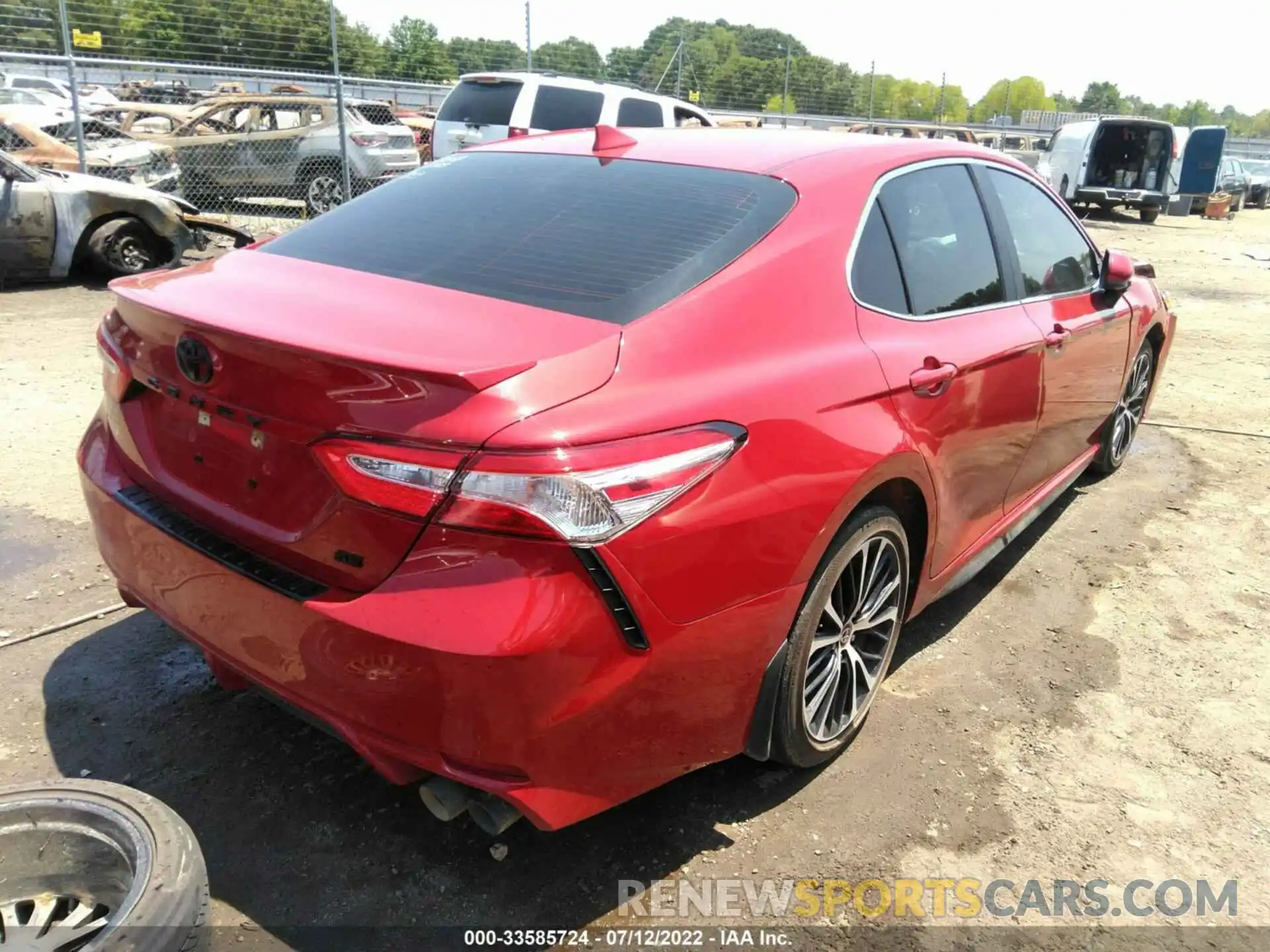 4 Photograph of a damaged car 4T1G11AK9LU394723 TOYOTA CAMRY 2020