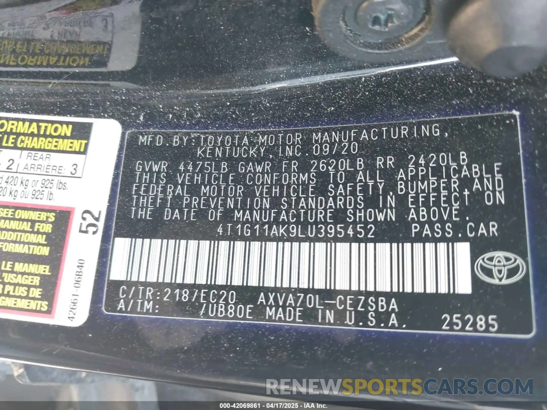 9 Photograph of a damaged car 4T1G11AK9LU395452 TOYOTA CAMRY 2020
