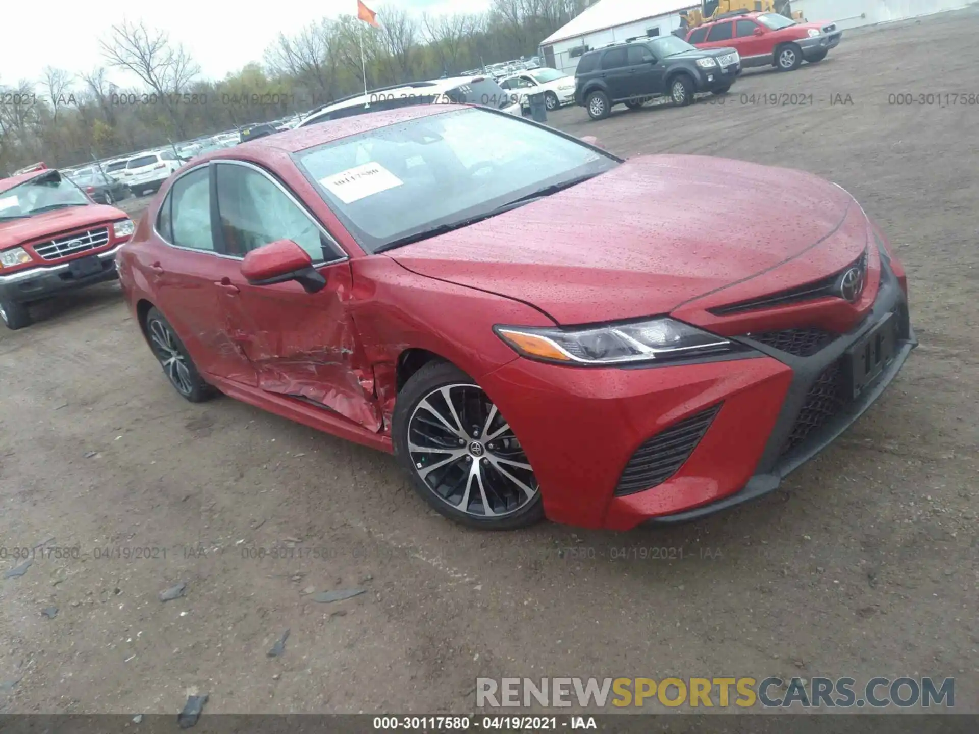 1 Photograph of a damaged car 4T1G11AK9LU401721 TOYOTA CAMRY 2020