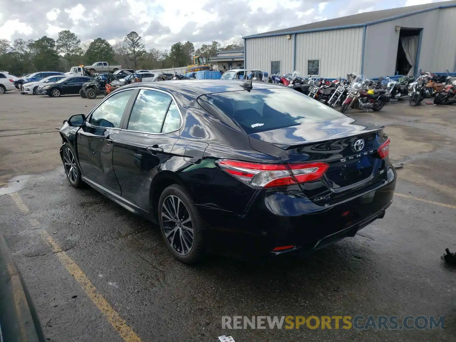 3 Photograph of a damaged car 4T1G11AK9LU507862 TOYOTA CAMRY 2020