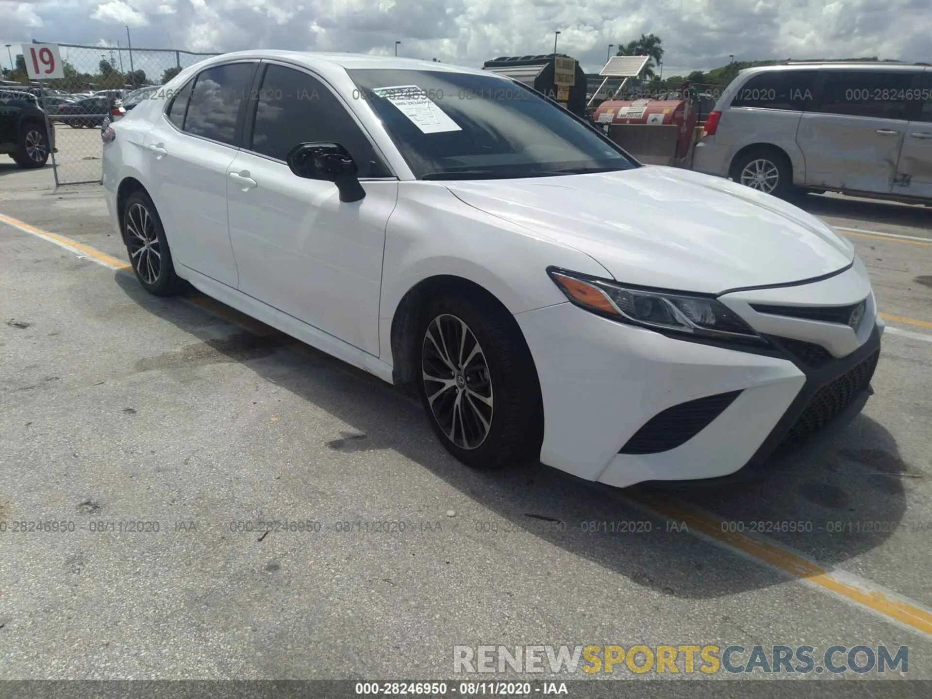 1 Photograph of a damaged car 4T1G11AK9LU869853 TOYOTA CAMRY 2020