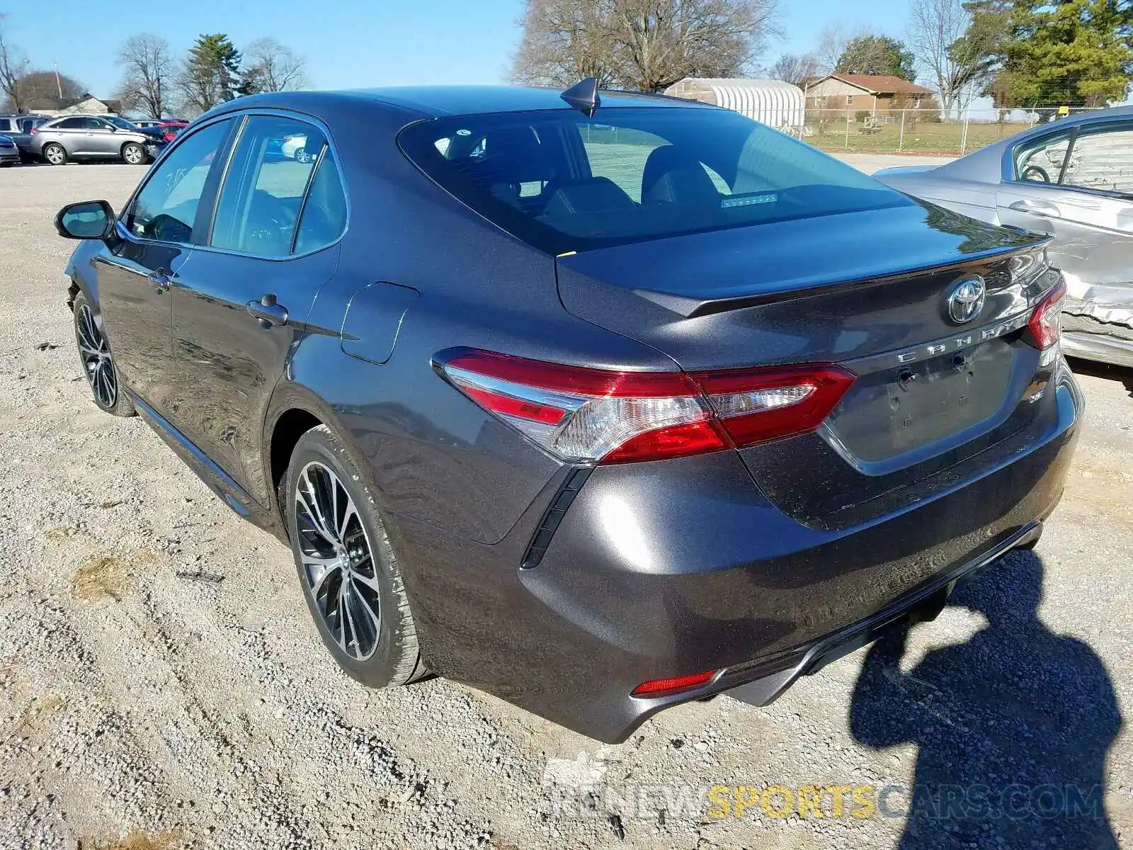 3 Photograph of a damaged car 4T1G11AK9LU869867 TOYOTA CAMRY 2020