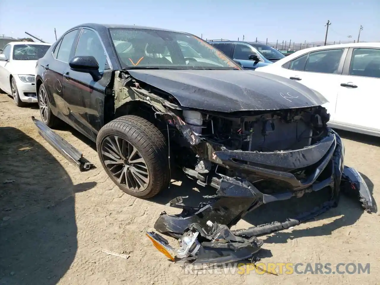 1 Photograph of a damaged car 4T1G11AK9LU871635 TOYOTA CAMRY 2020