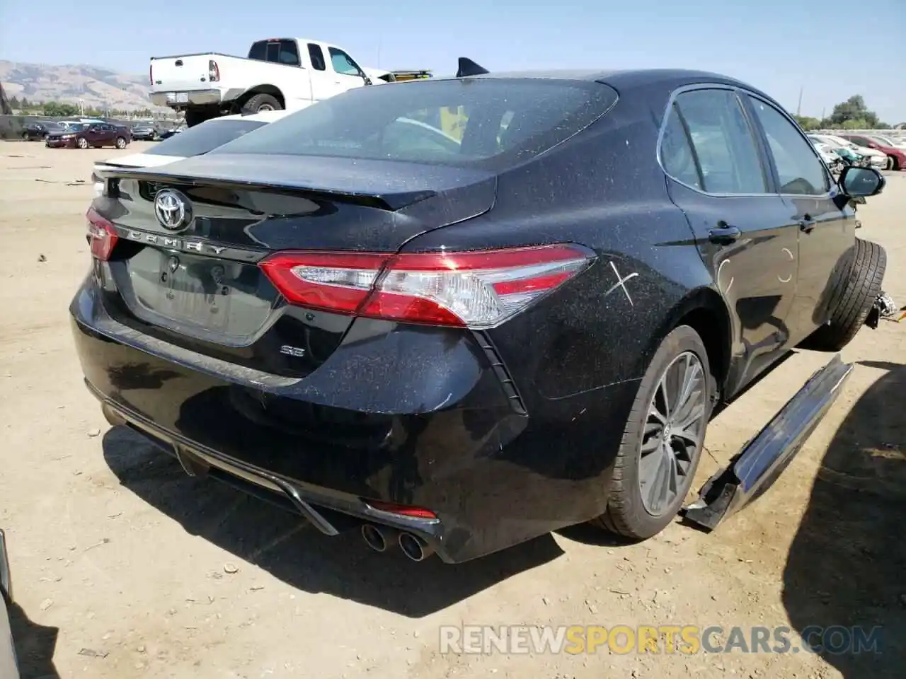 4 Photograph of a damaged car 4T1G11AK9LU871635 TOYOTA CAMRY 2020