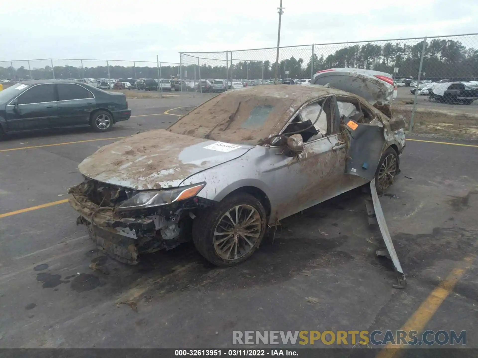 2 Photograph of a damaged car 4T1G11AK9LU873076 TOYOTA CAMRY 2020