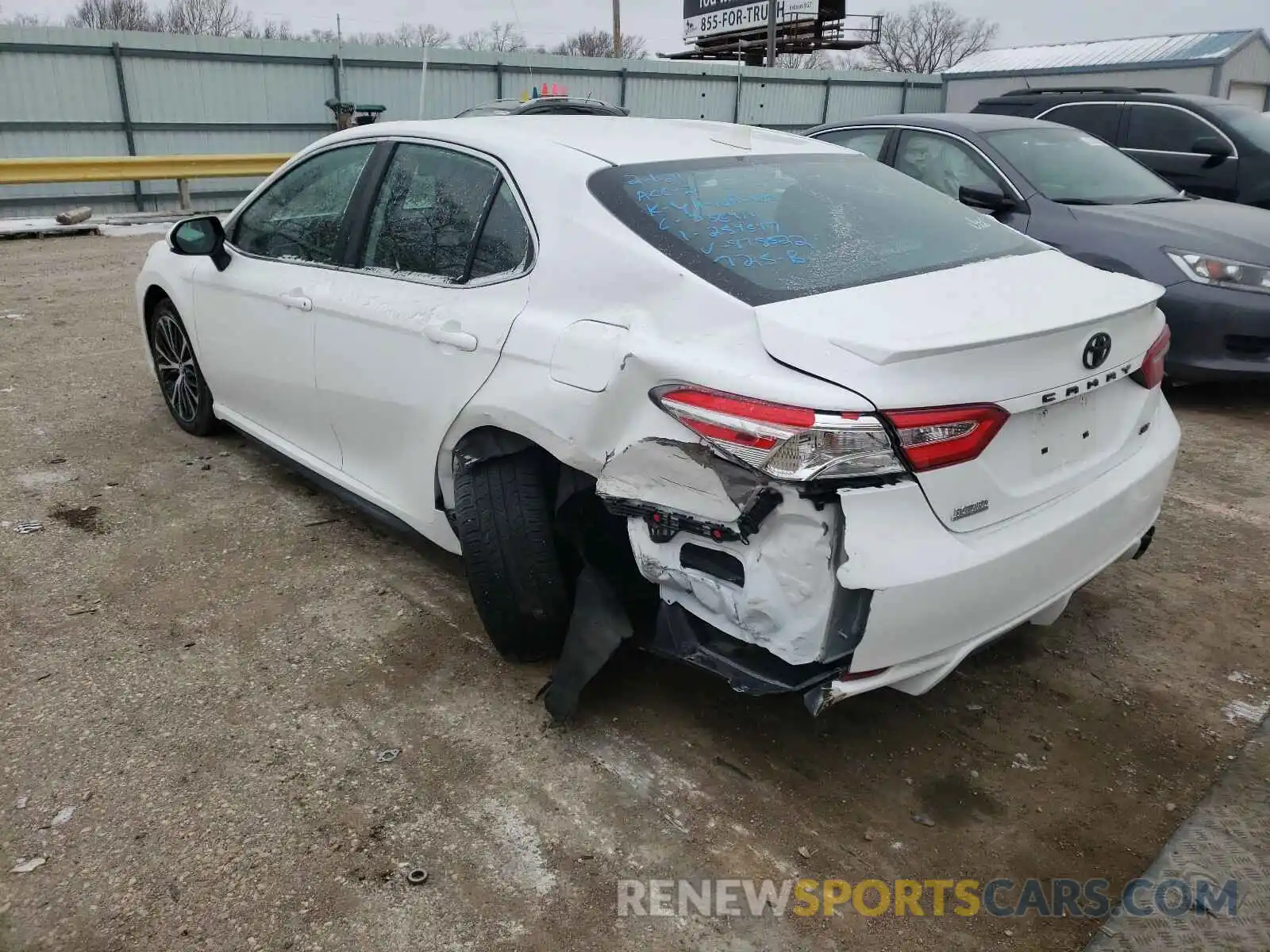 3 Photograph of a damaged car 4T1G11AK9LU878522 TOYOTA CAMRY 2020