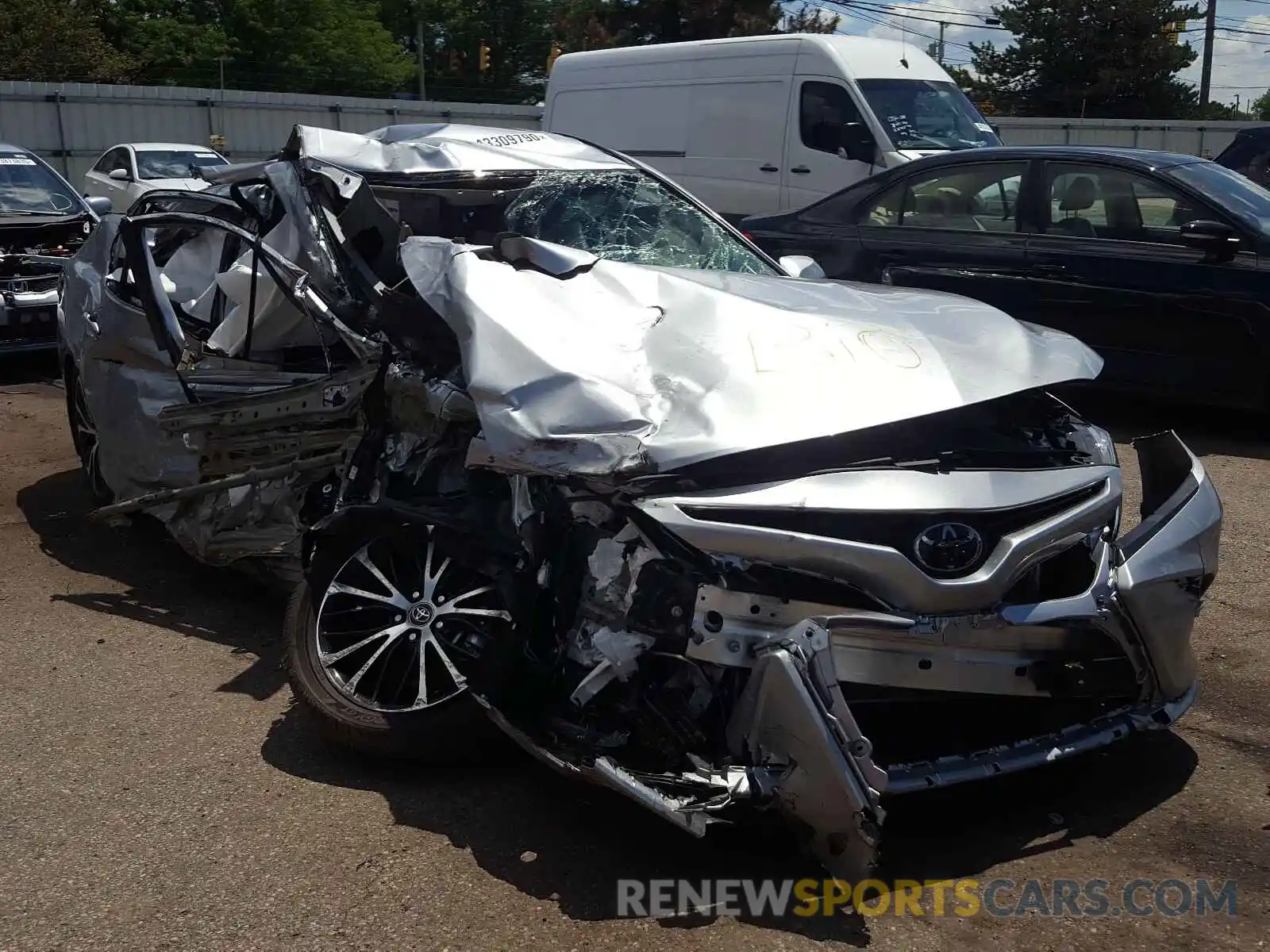 1 Photograph of a damaged car 4T1G11AK9LU888743 TOYOTA CAMRY 2020