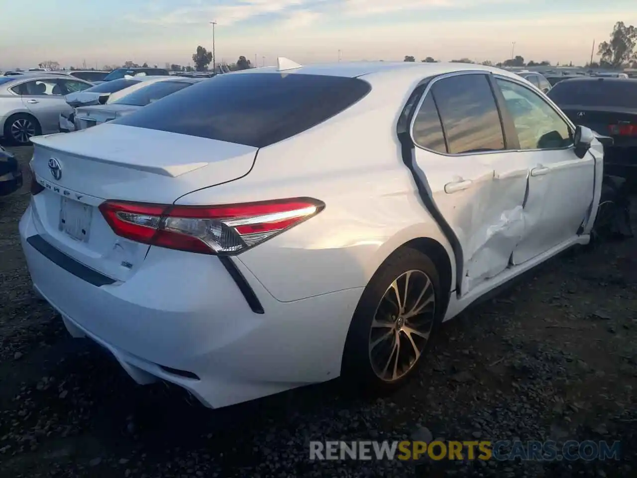 3 Photograph of a damaged car 4T1G11AK9LU904536 TOYOTA CAMRY 2020