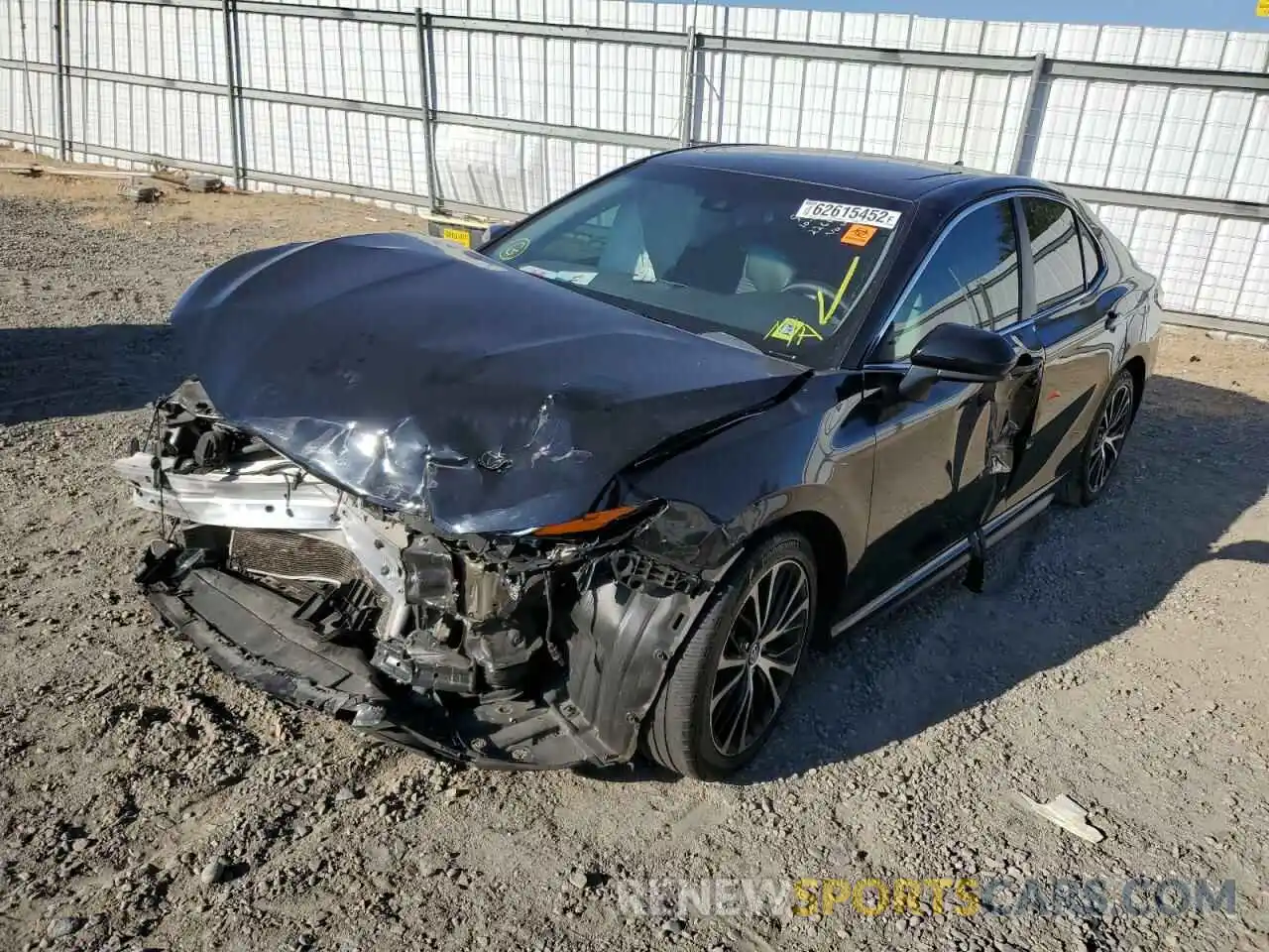 9 Photograph of a damaged car 4T1G11AK9LU905461 TOYOTA CAMRY 2020