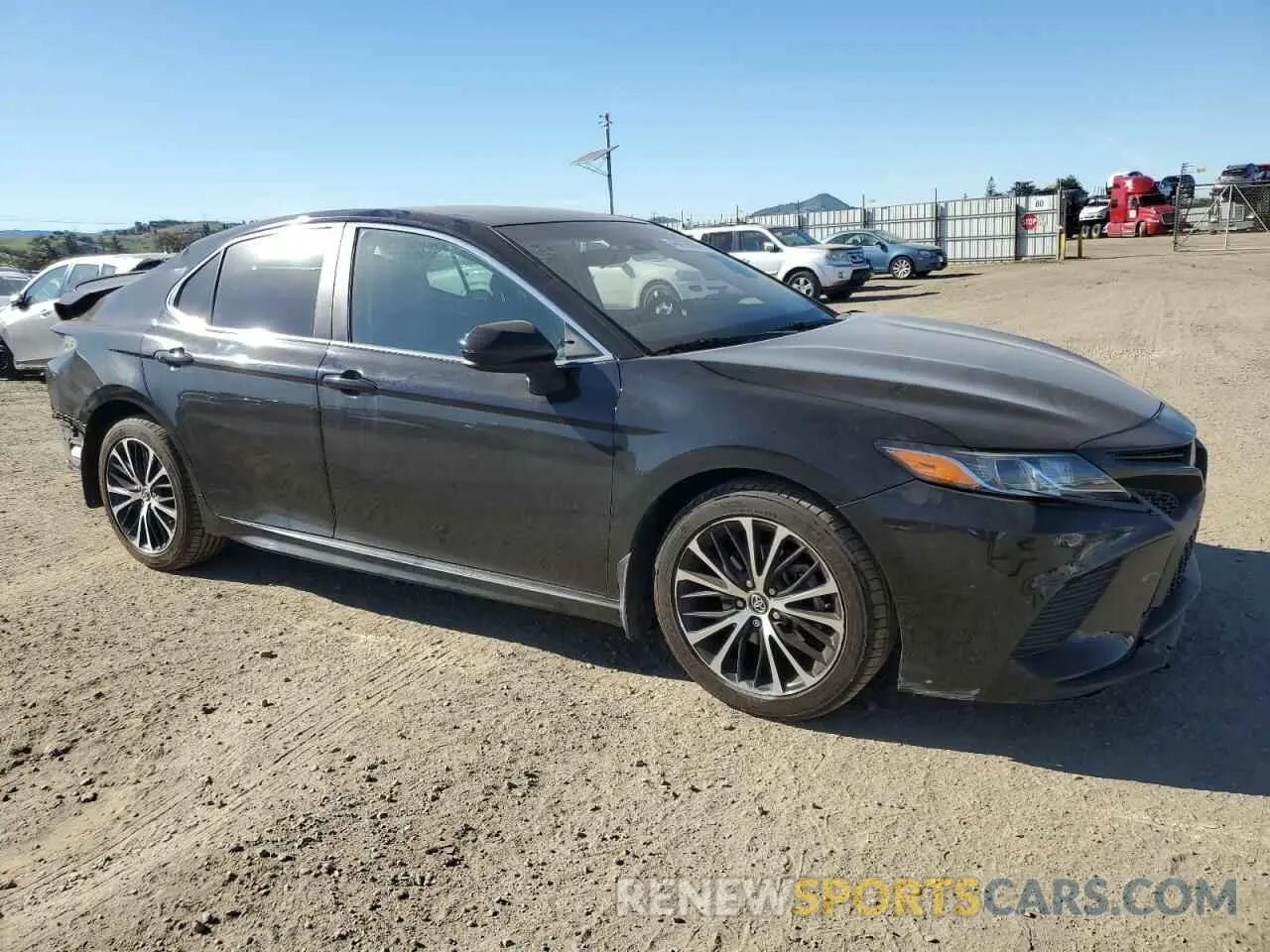 4 Photograph of a damaged car 4T1G11AK9LU905511 TOYOTA CAMRY 2020