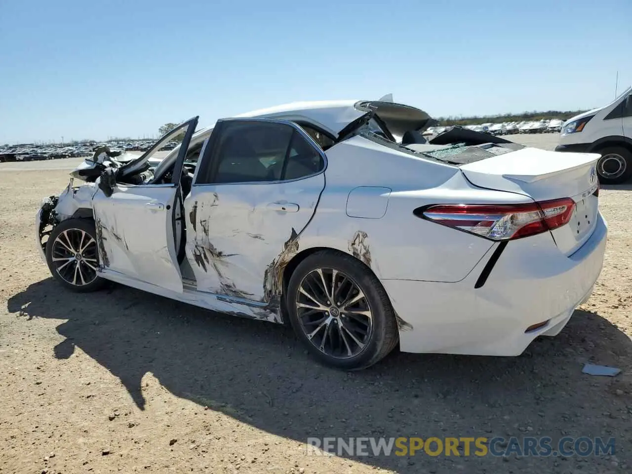 2 Photograph of a damaged car 4T1G11AK9LU906593 TOYOTA CAMRY 2020