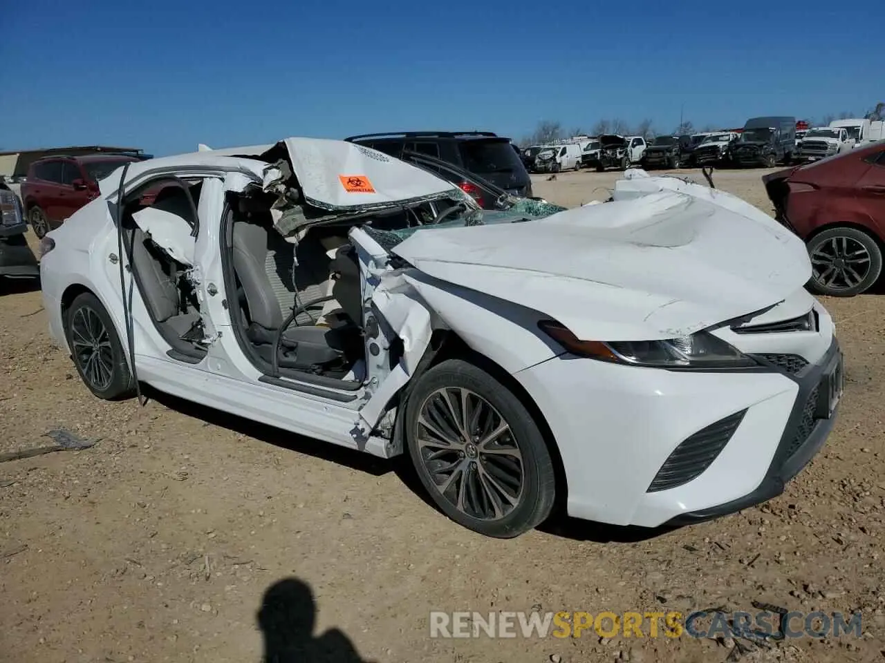 4 Photograph of a damaged car 4T1G11AK9LU906593 TOYOTA CAMRY 2020