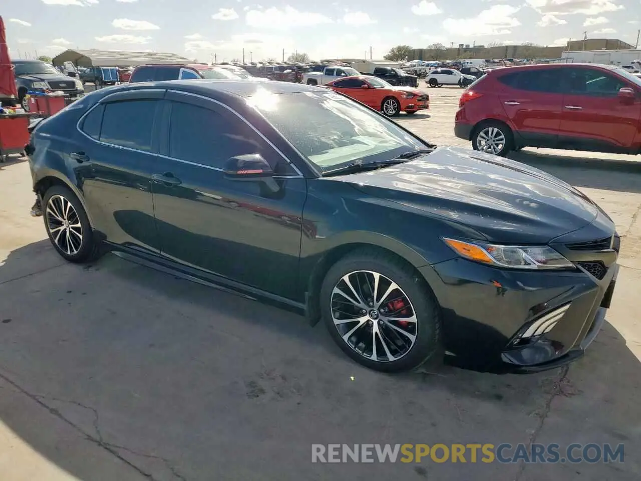 4 Photograph of a damaged car 4T1G11AK9LU913107 TOYOTA CAMRY 2020