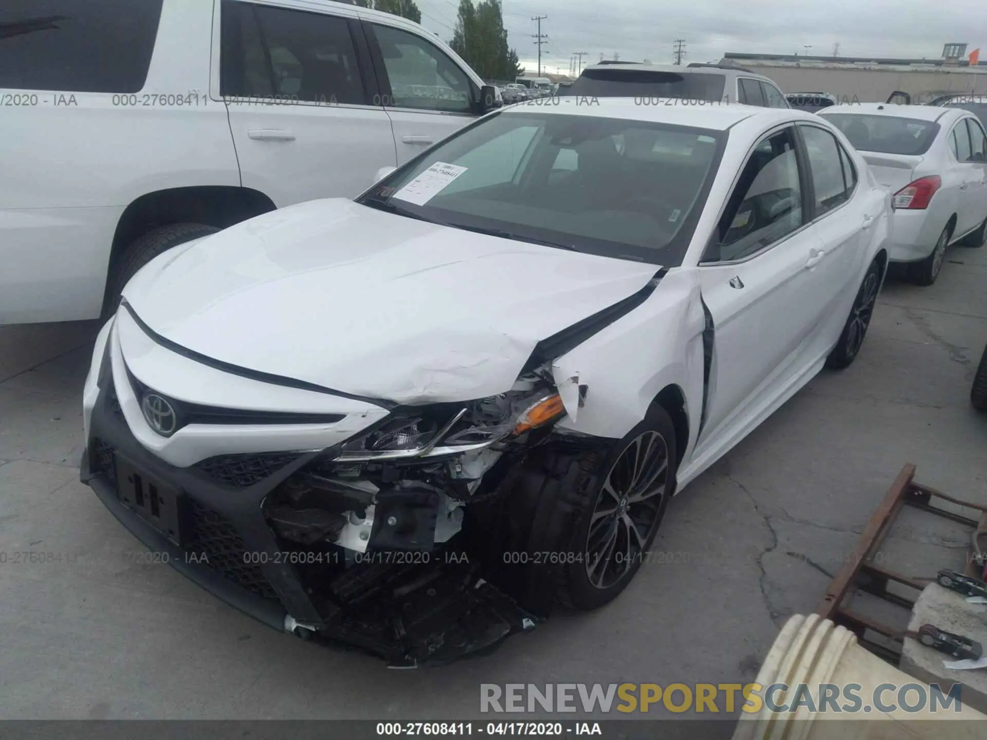 2 Photograph of a damaged car 4T1G11AK9LU913785 TOYOTA CAMRY 2020