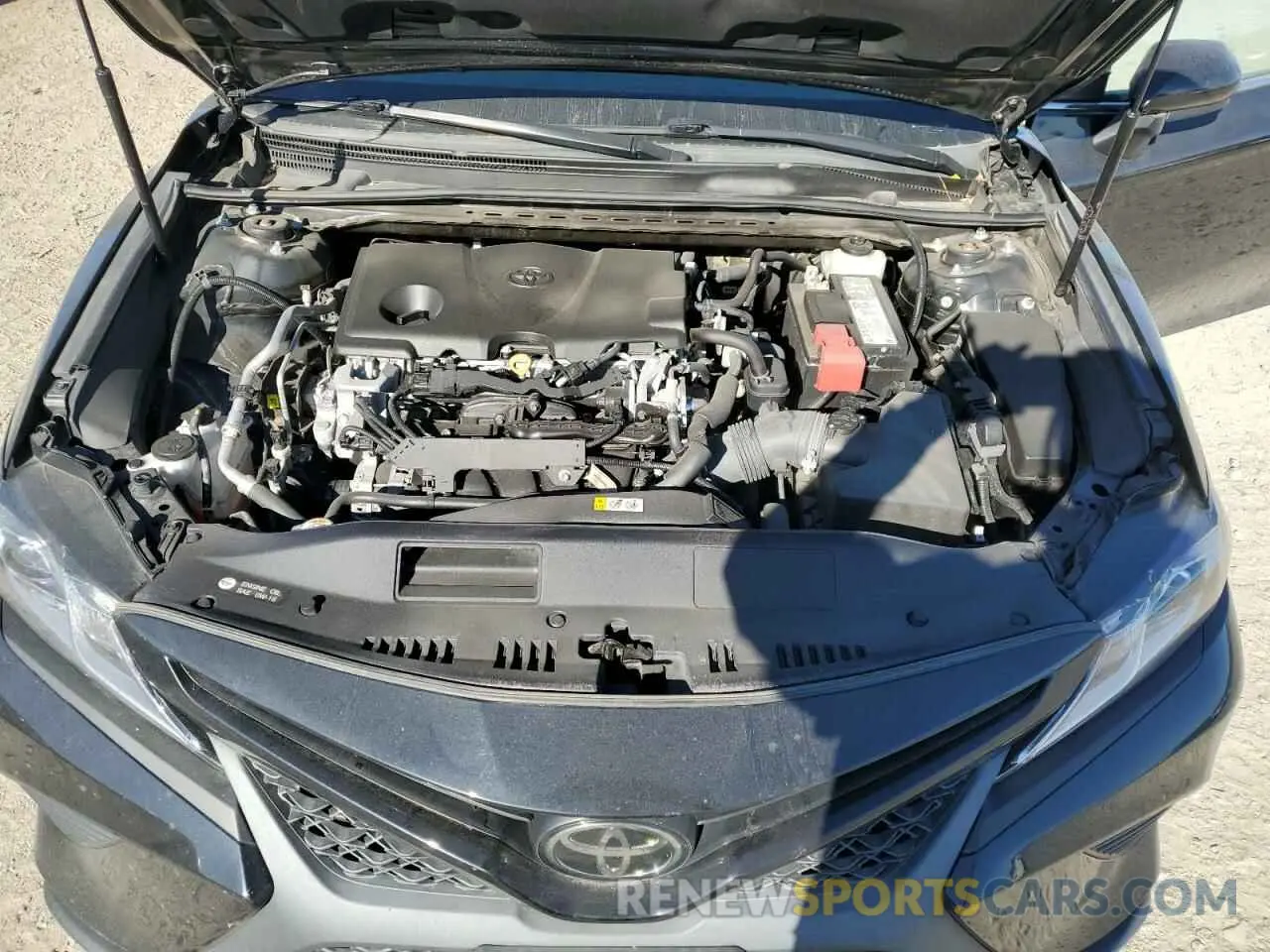 11 Photograph of a damaged car 4T1G11AK9LU915505 TOYOTA CAMRY 2020