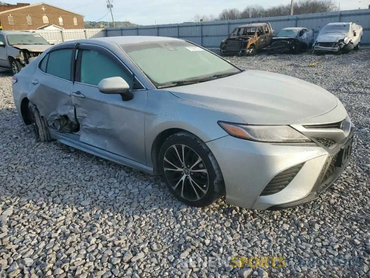 4 Photograph of a damaged car 4T1G11AK9LU918775 TOYOTA CAMRY 2020