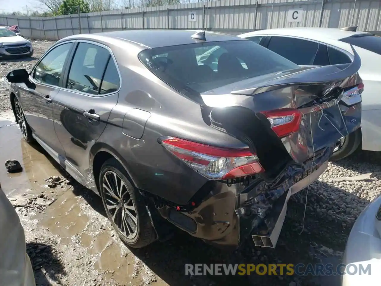 3 Photograph of a damaged car 4T1G11AK9LU927850 TOYOTA CAMRY 2020