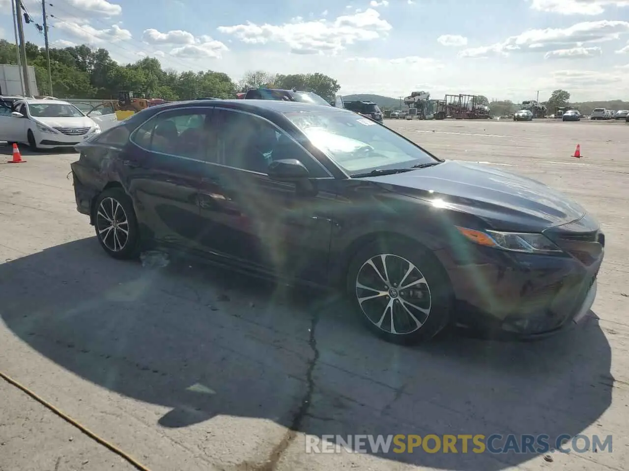 4 Photograph of a damaged car 4T1G11AK9LU931994 TOYOTA CAMRY 2020