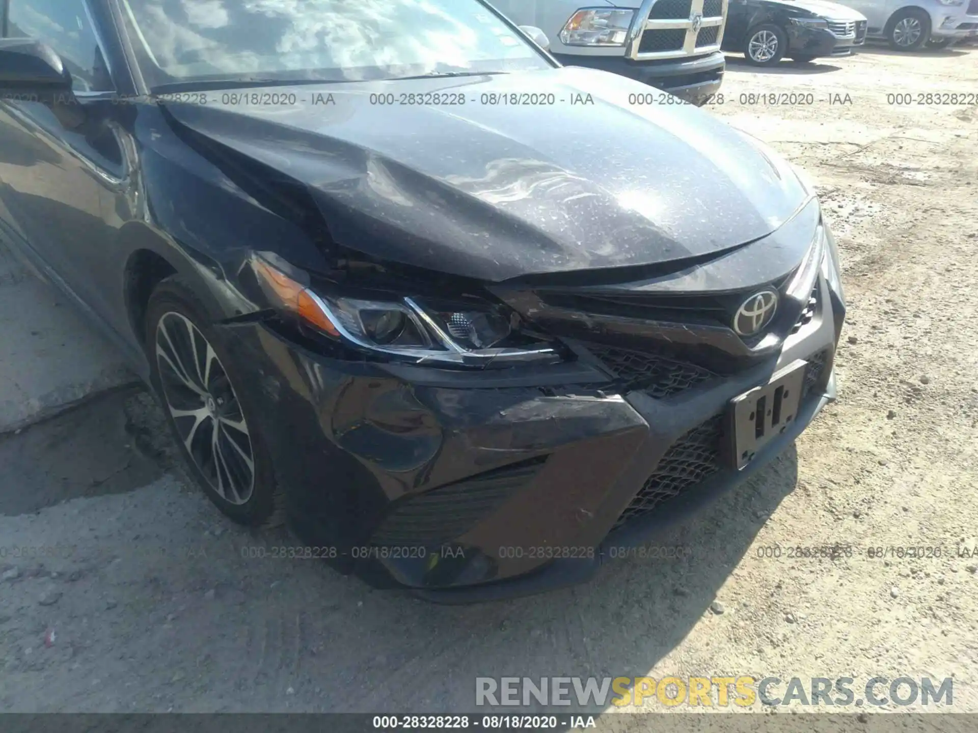 6 Photograph of a damaged car 4T1G11AK9LU940923 TOYOTA CAMRY 2020