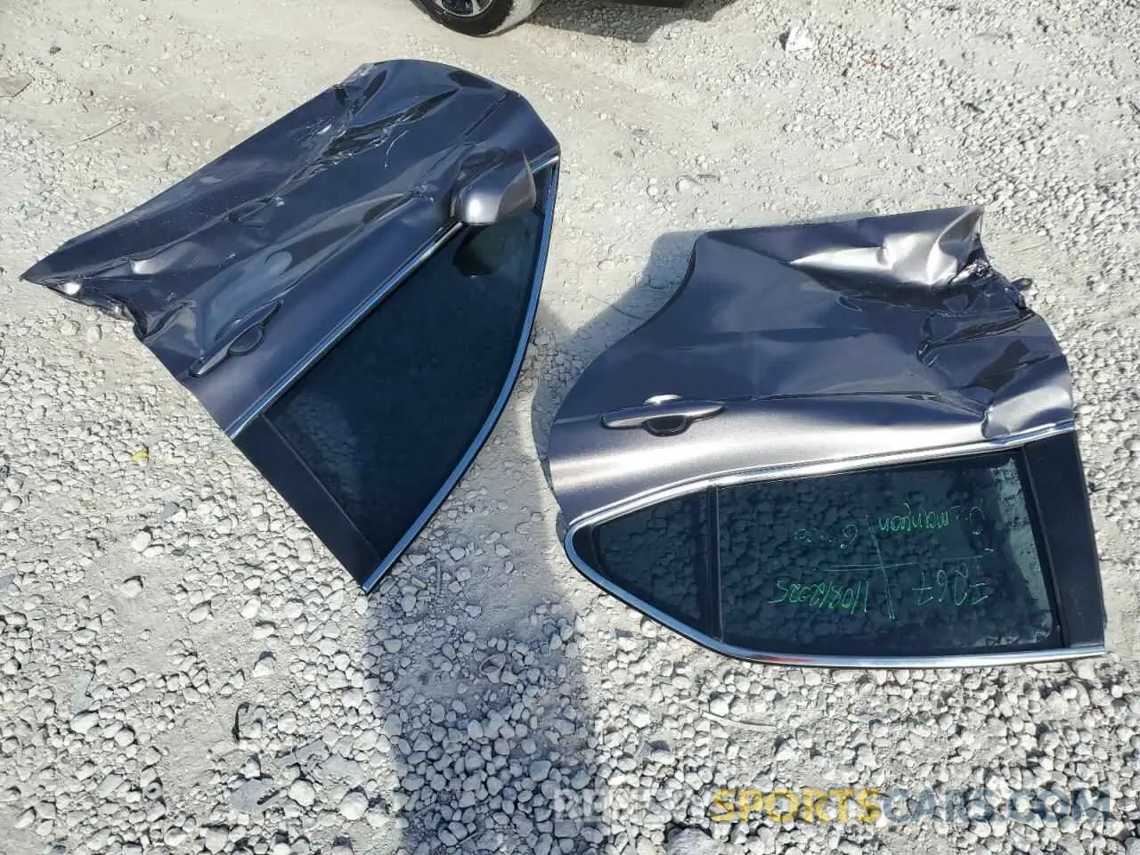 12 Photograph of a damaged car 4T1G11AK9LU947208 TOYOTA CAMRY 2020