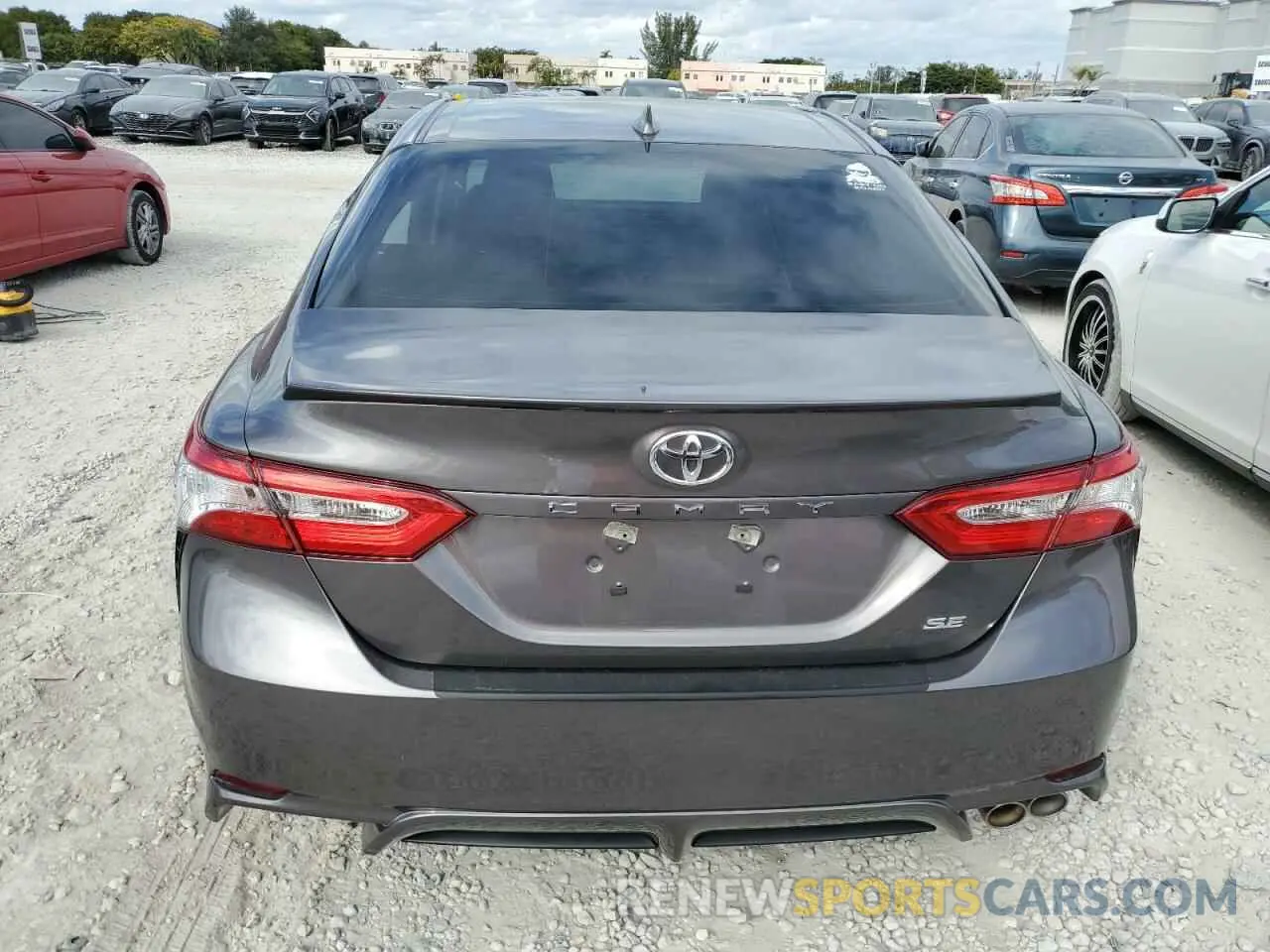 6 Photograph of a damaged car 4T1G11AK9LU947208 TOYOTA CAMRY 2020