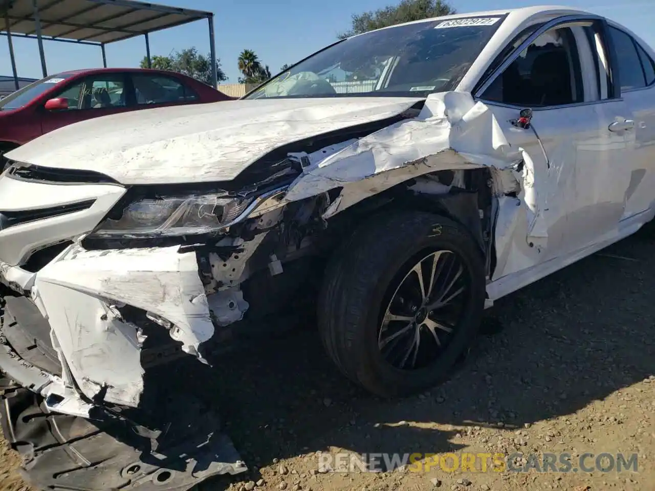 9 Photograph of a damaged car 4T1G11AK9LU955244 TOYOTA CAMRY 2020