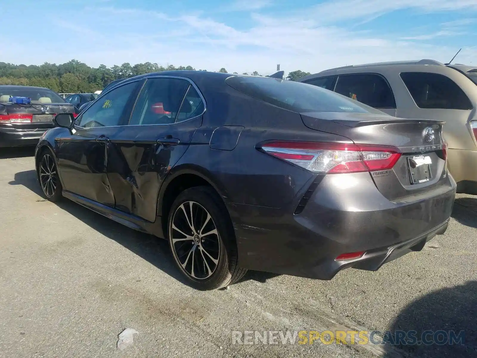 3 Photograph of a damaged car 4T1G11AK9LU962582 TOYOTA CAMRY 2020