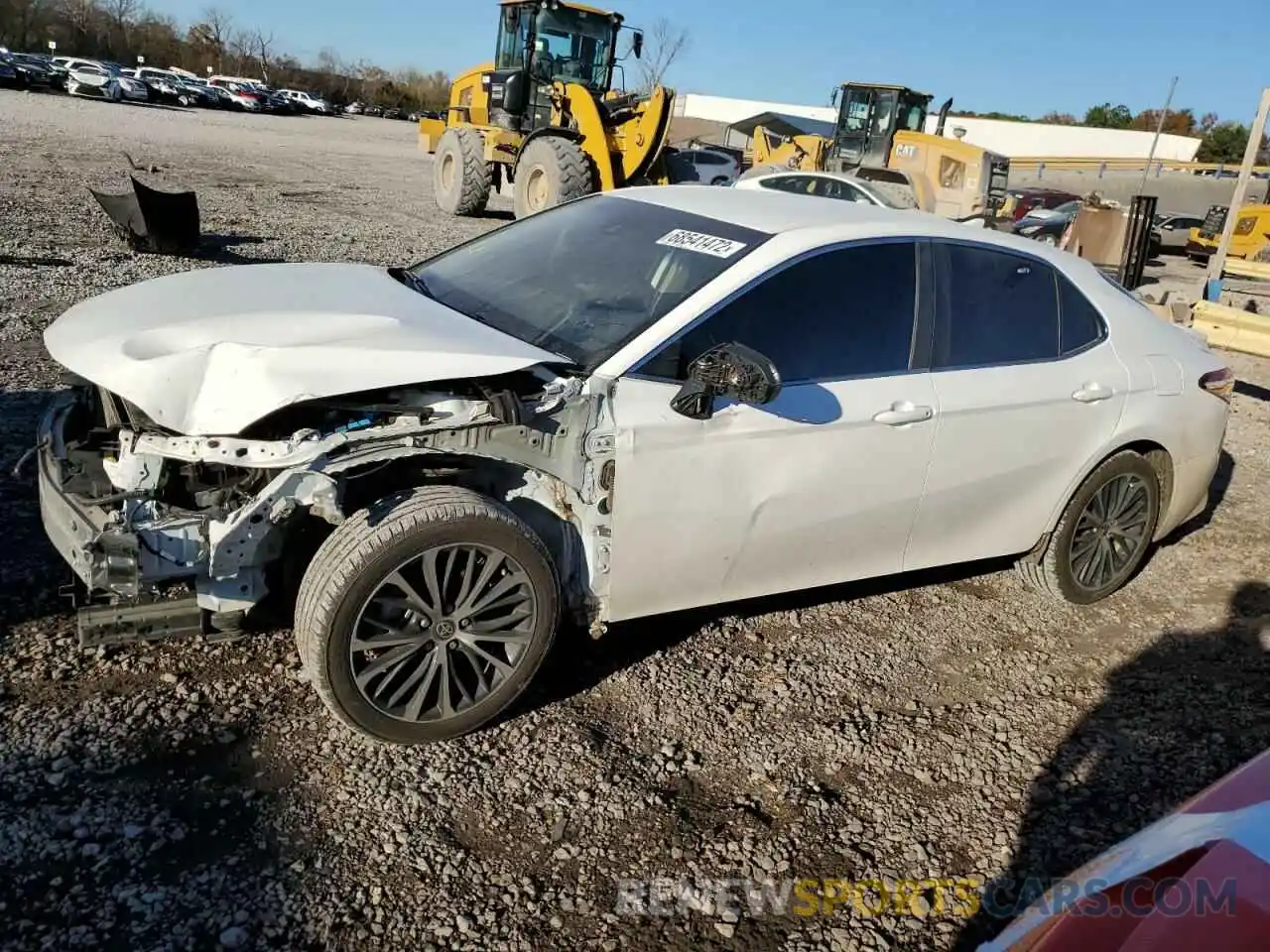 1 Photograph of a damaged car 4T1G11AK9LU978863 TOYOTA CAMRY 2020