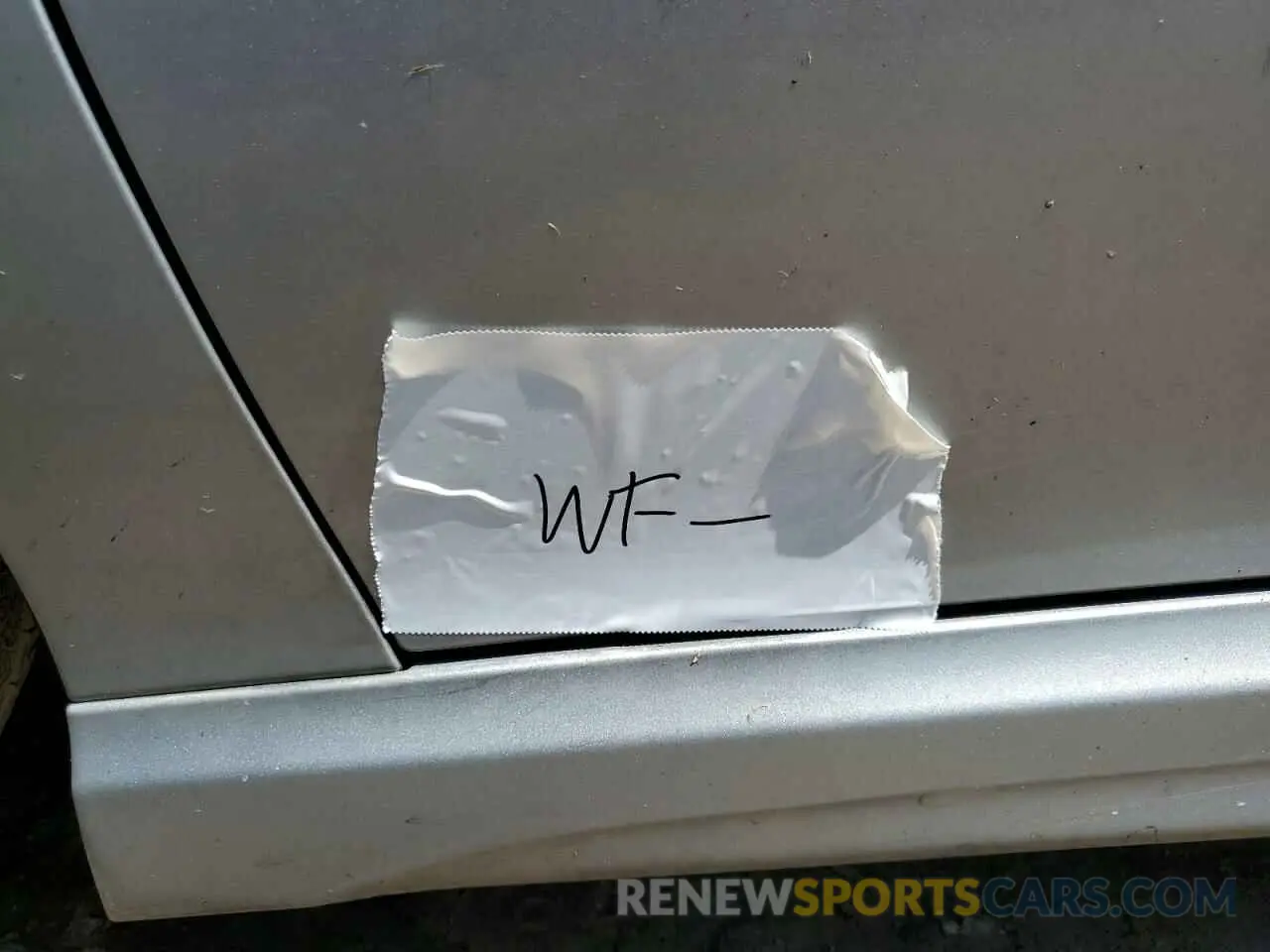 12 Photograph of a damaged car 4T1G11AKXLU315589 TOYOTA CAMRY 2020