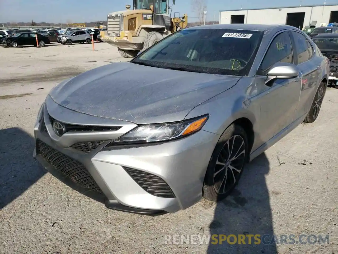 2 Photograph of a damaged car 4T1G11AKXLU323420 TOYOTA CAMRY 2020