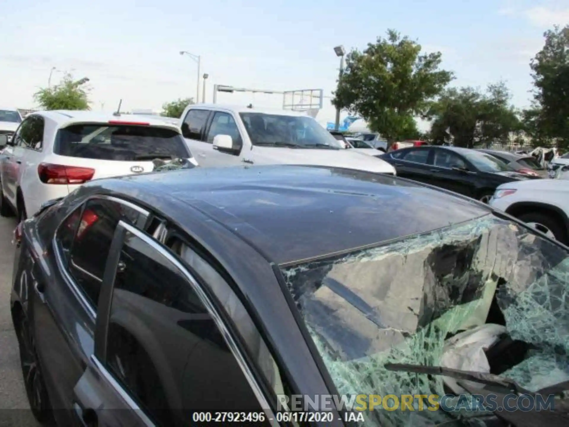 7 Photograph of a damaged car 4T1G11AKXLU326284 TOYOTA CAMRY 2020