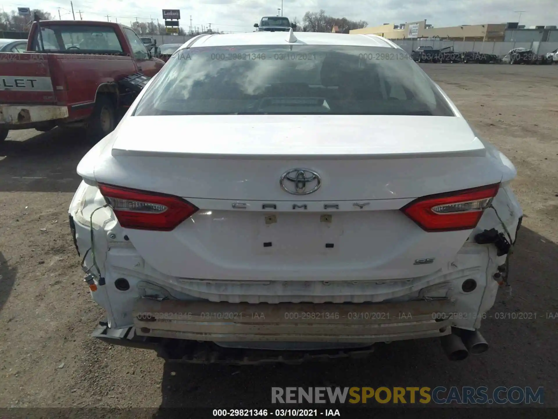 6 Photograph of a damaged car 4T1G11AKXLU329895 TOYOTA CAMRY 2020