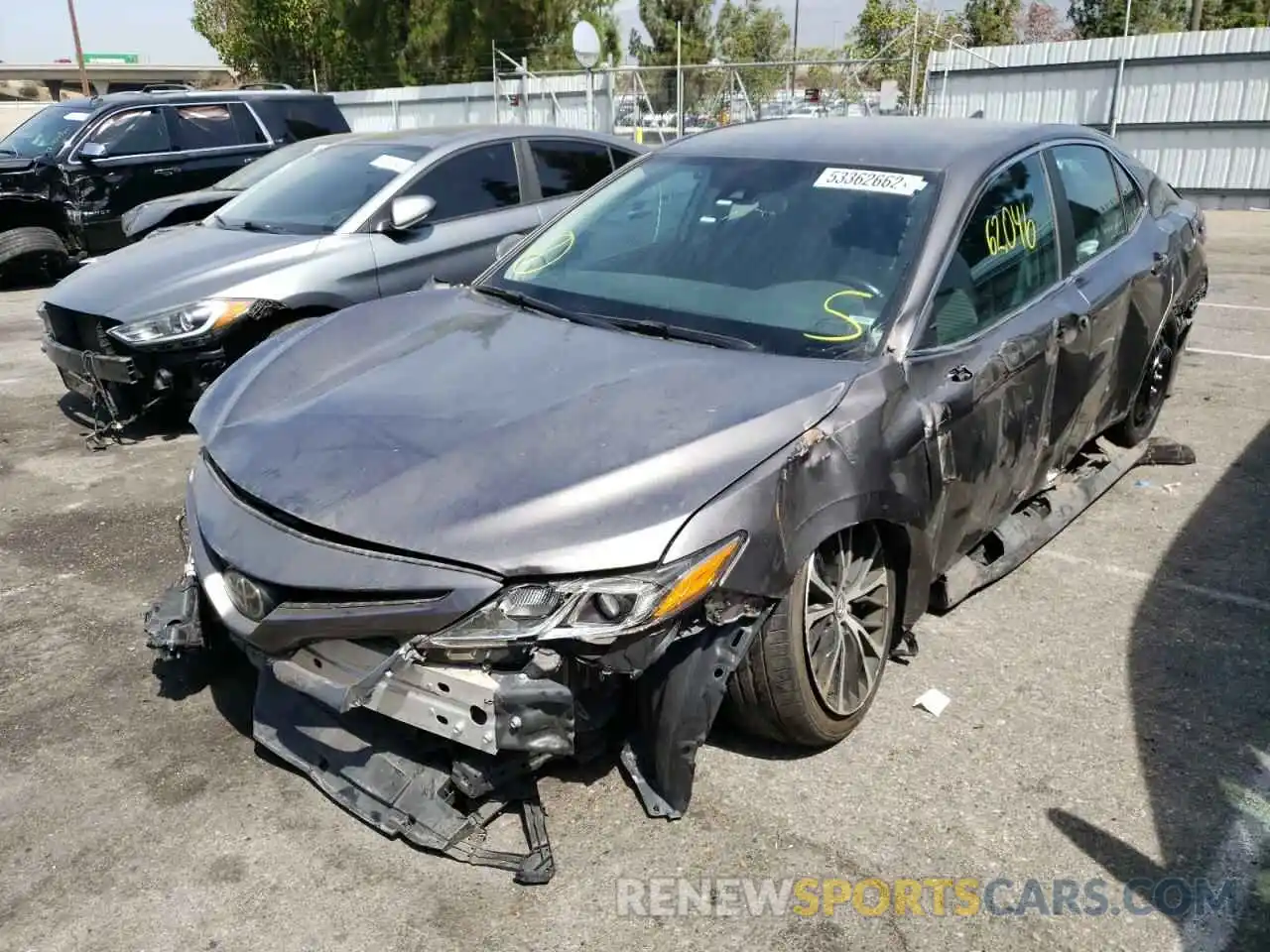 2 Photograph of a damaged car 4T1G11AKXLU333946 TOYOTA CAMRY 2020