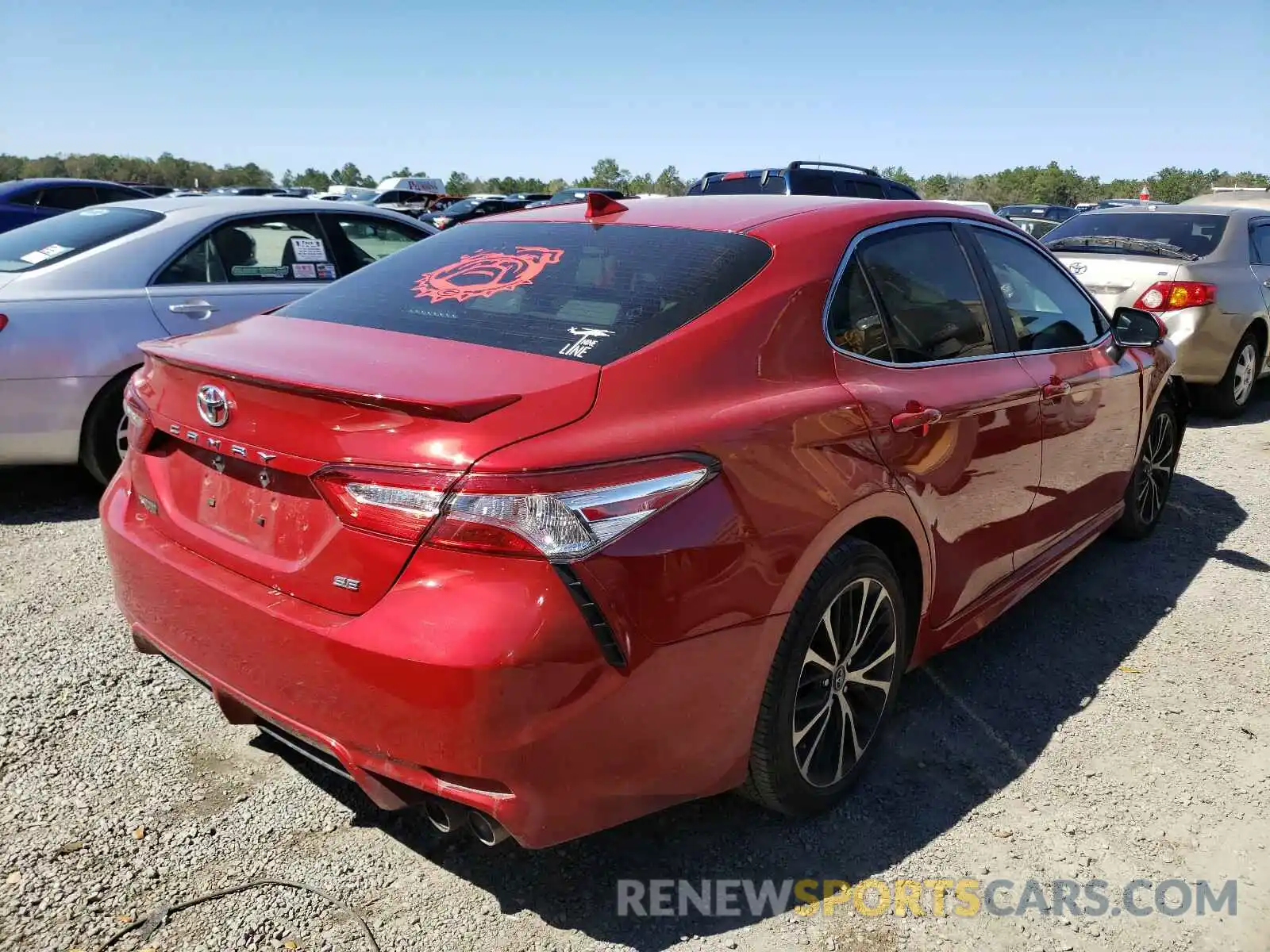 4 Photograph of a damaged car 4T1G11AKXLU336037 TOYOTA CAMRY 2020