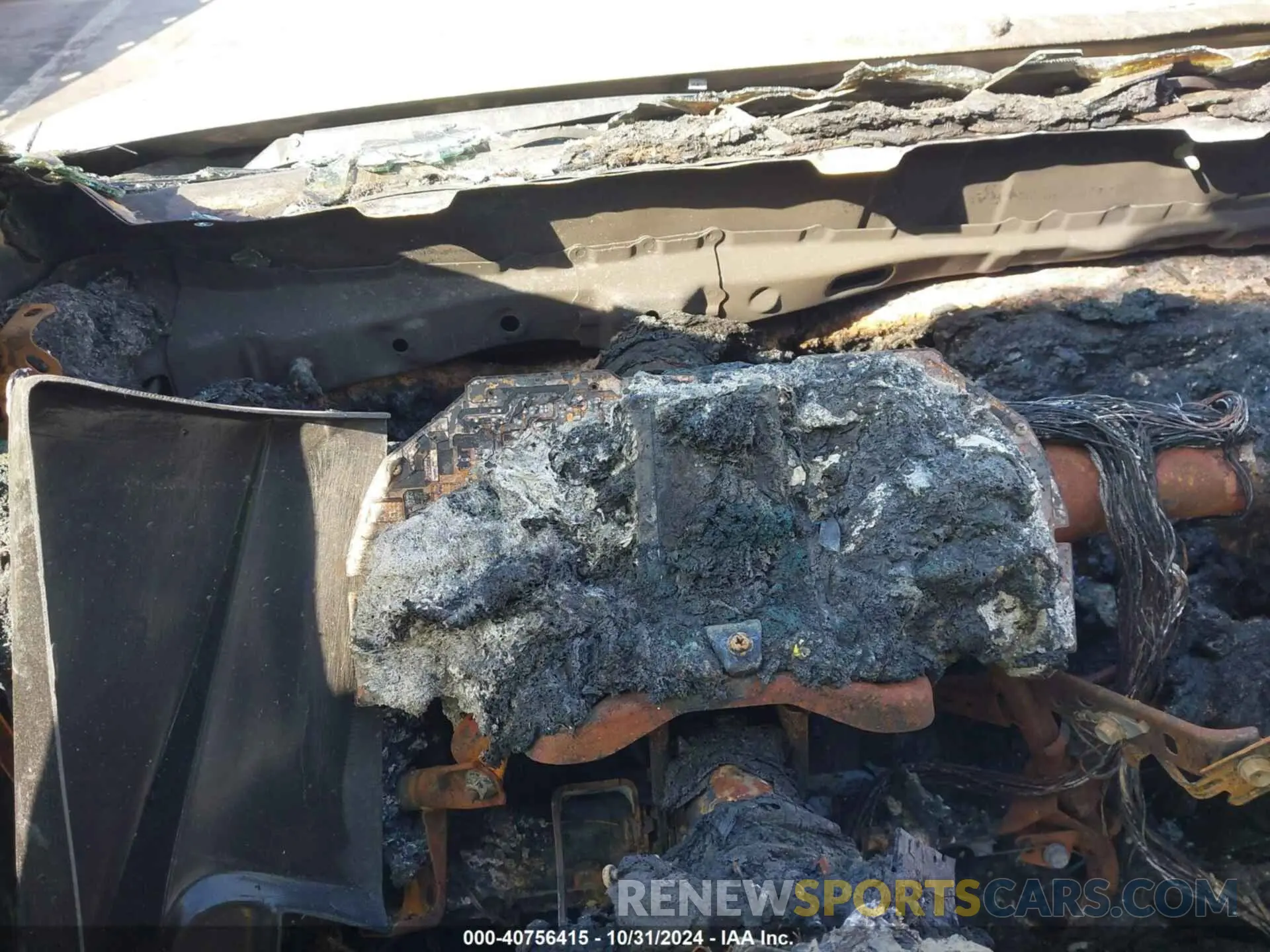 7 Photograph of a damaged car 4T1G11AKXLU342100 TOYOTA CAMRY 2020