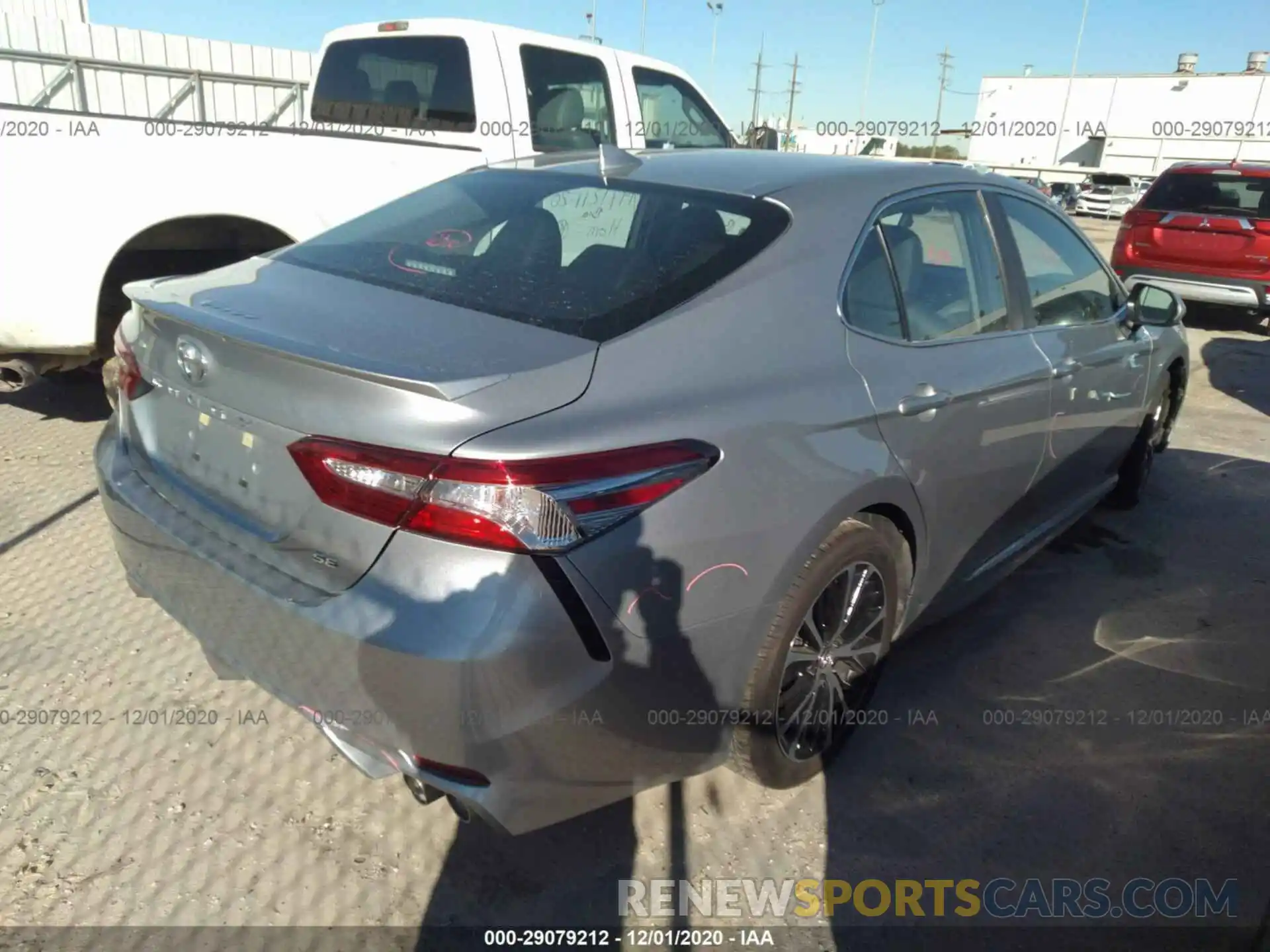 4 Photograph of a damaged car 4T1G11AKXLU343389 TOYOTA CAMRY 2020