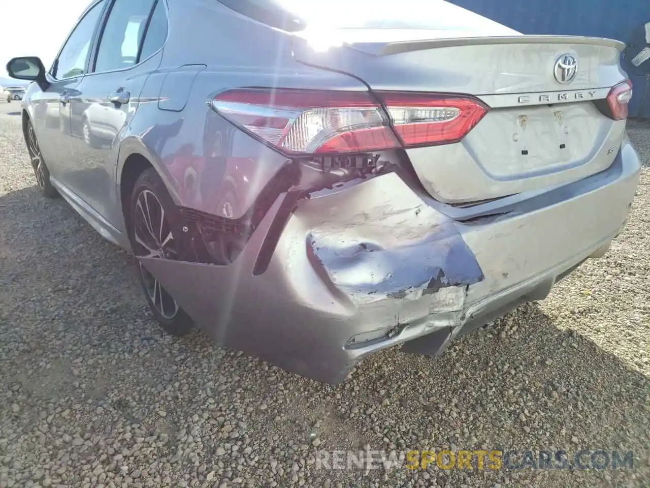 9 Photograph of a damaged car 4T1G11AKXLU343411 TOYOTA CAMRY 2020