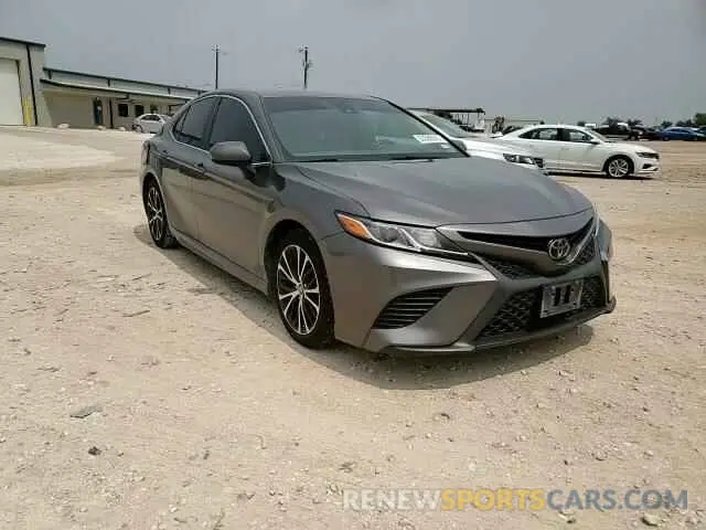 13 Photograph of a damaged car 4T1G11AKXLU347507 TOYOTA CAMRY 2020