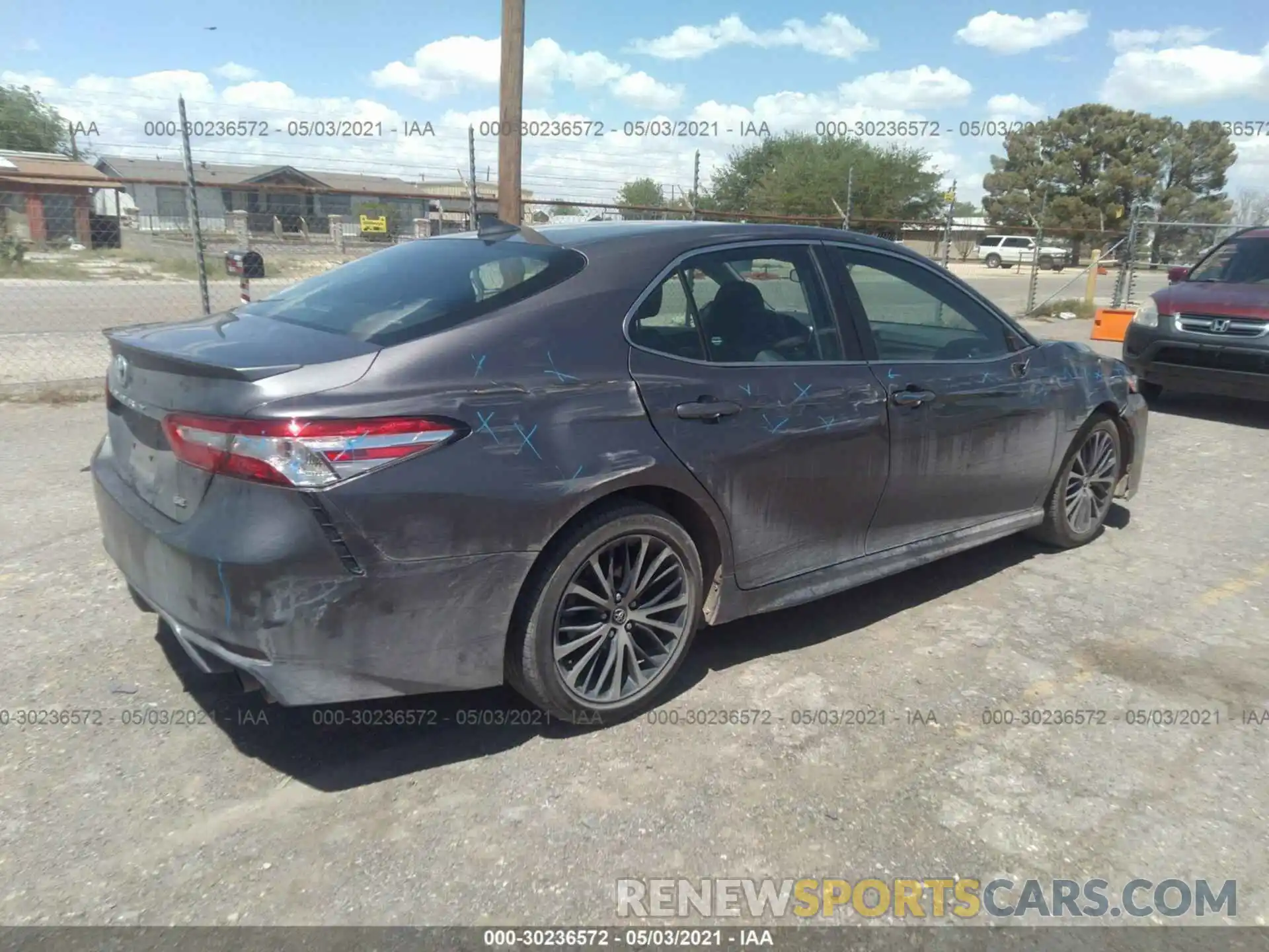 4 Photograph of a damaged car 4T1G11AKXLU348821 TOYOTA CAMRY 2020