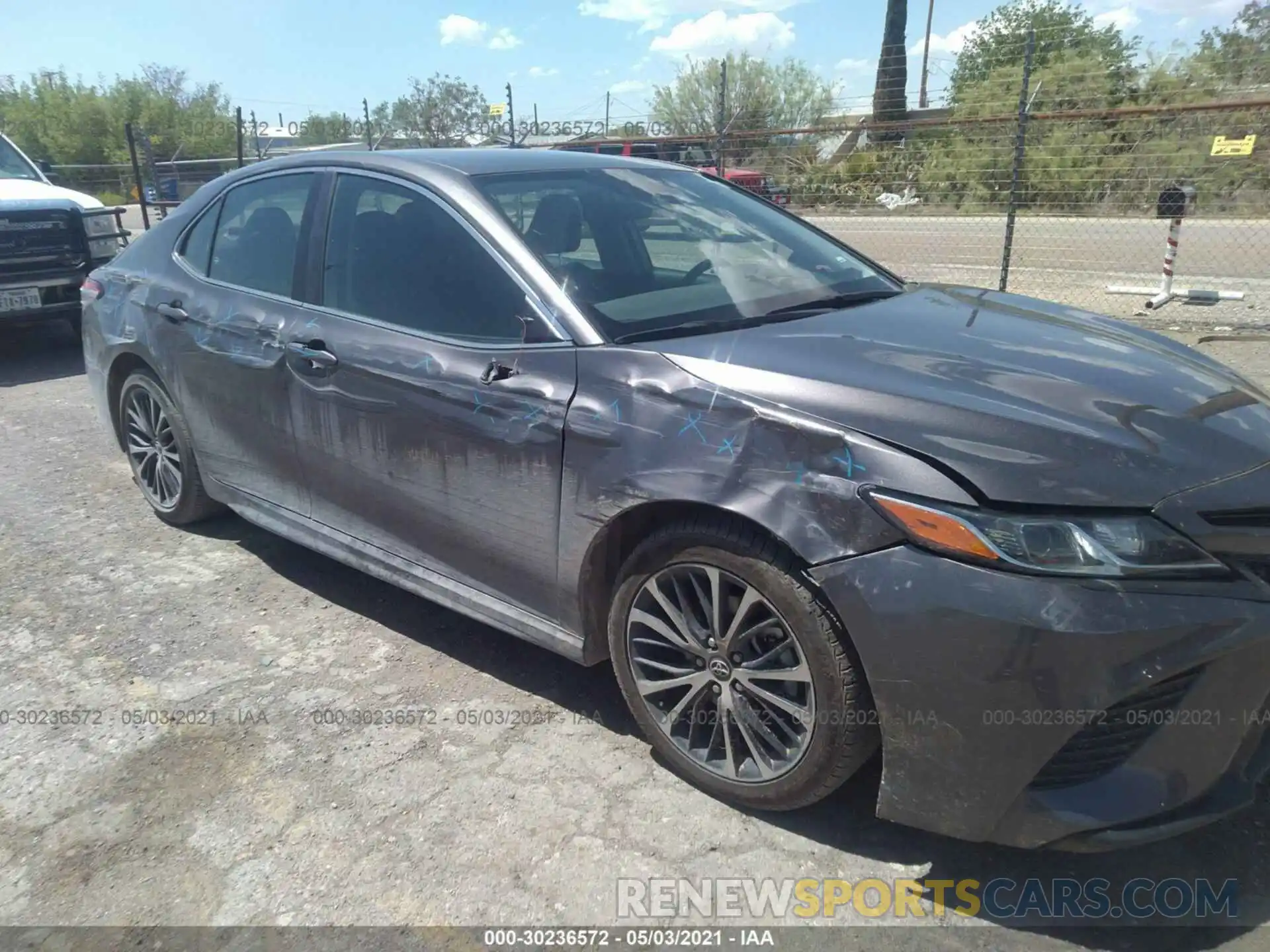 6 Photograph of a damaged car 4T1G11AKXLU348821 TOYOTA CAMRY 2020