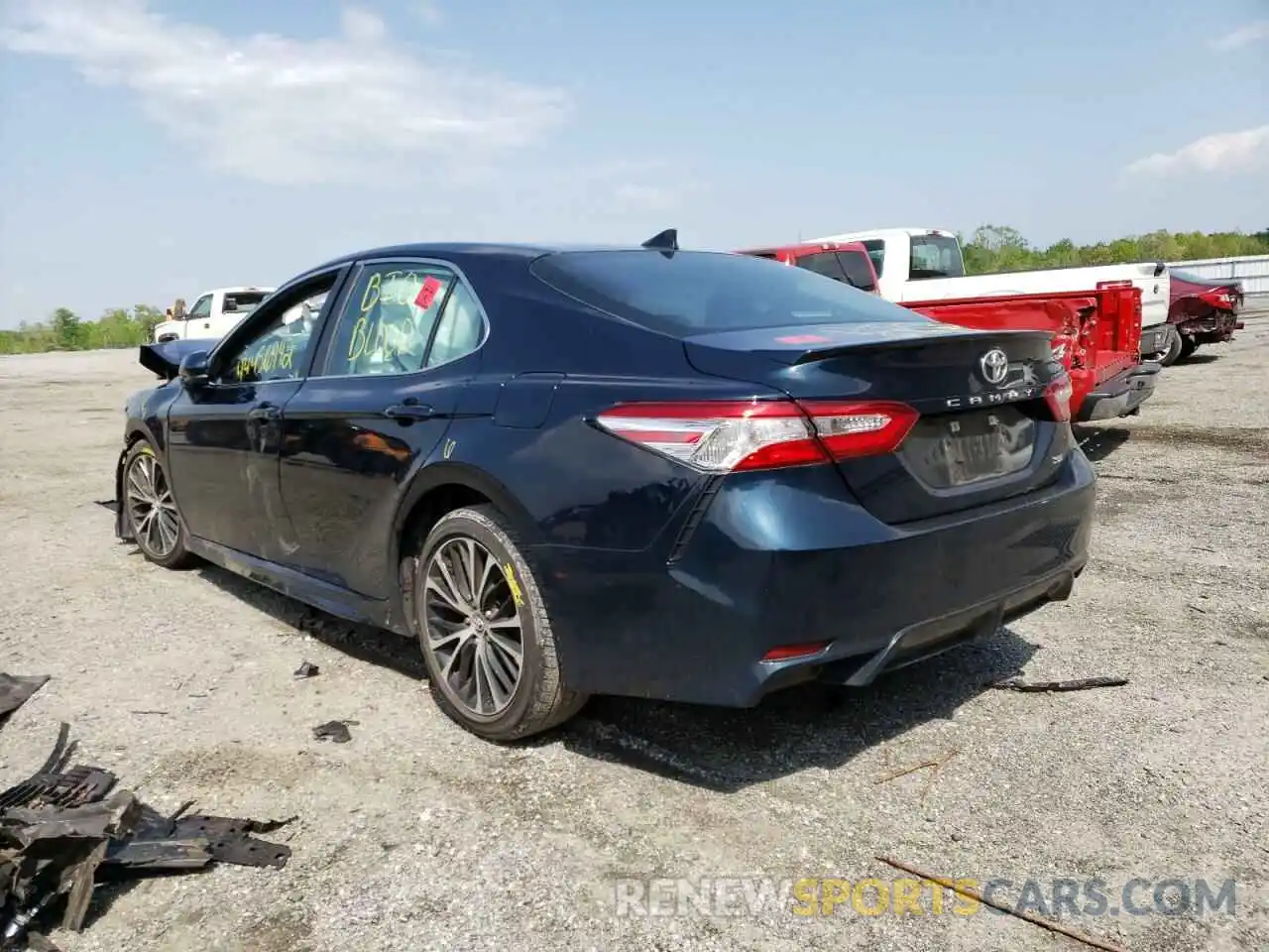 3 Photograph of a damaged car 4T1G11AKXLU350679 TOYOTA CAMRY 2020