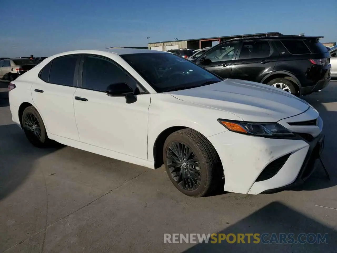 4 Photograph of a damaged car 4T1G11AKXLU362346 TOYOTA CAMRY 2020
