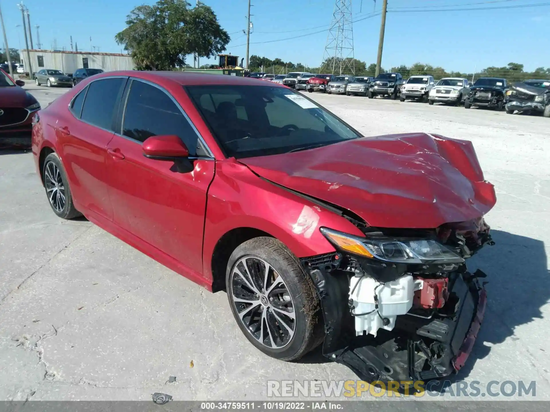 1 Photograph of a damaged car 4T1G11AKXLU362489 TOYOTA CAMRY 2020