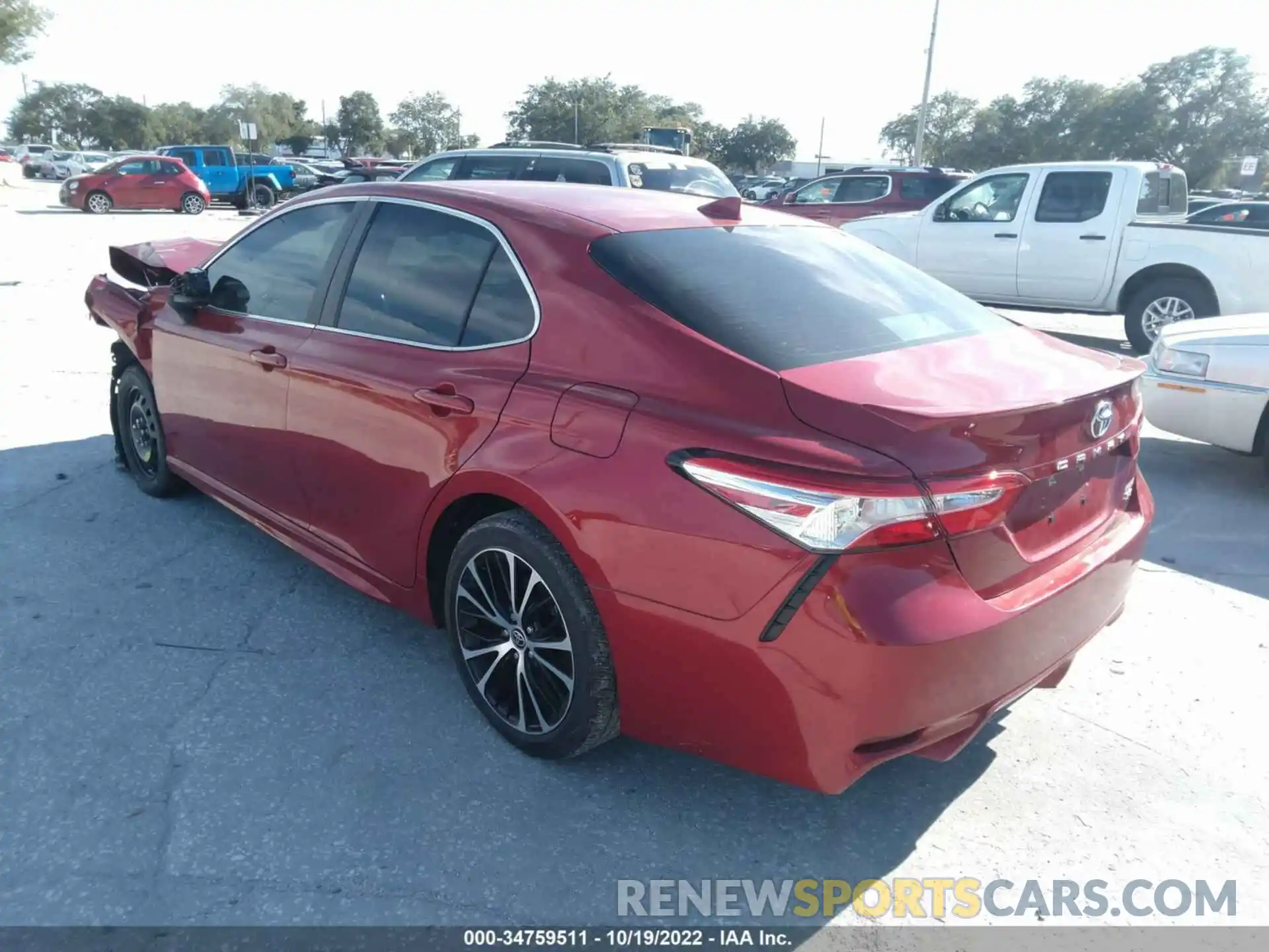 3 Photograph of a damaged car 4T1G11AKXLU362489 TOYOTA CAMRY 2020