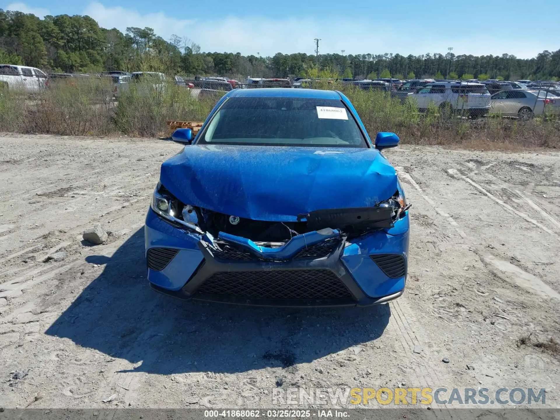 12 Photograph of a damaged car 4T1G11AKXLU371905 TOYOTA CAMRY 2020