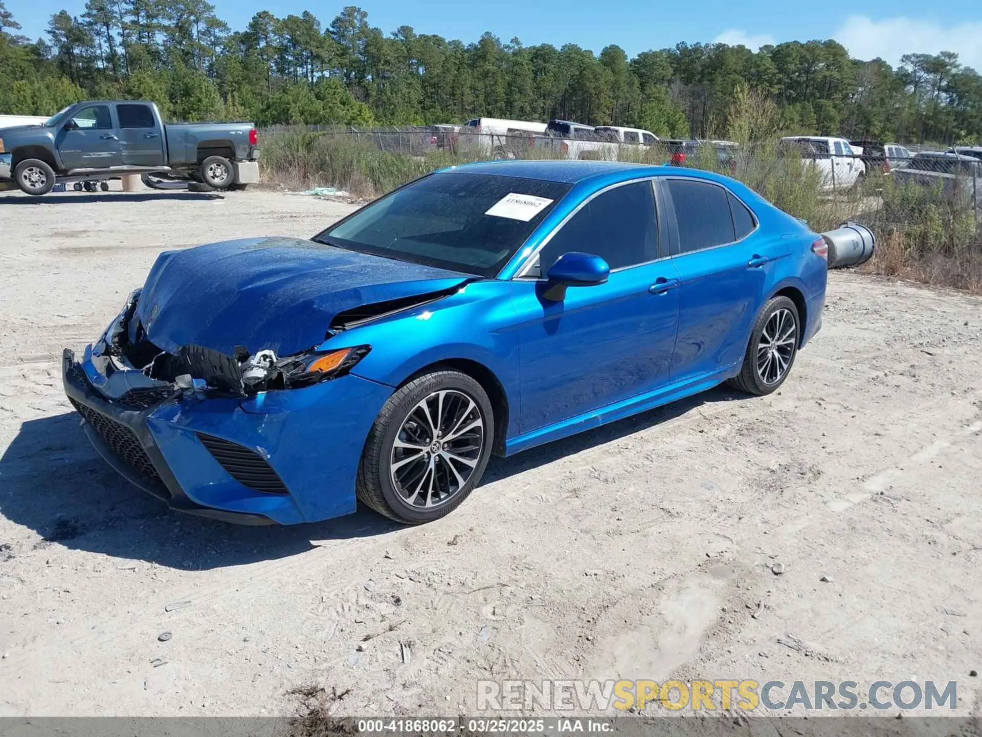 2 Photograph of a damaged car 4T1G11AKXLU371905 TOYOTA CAMRY 2020