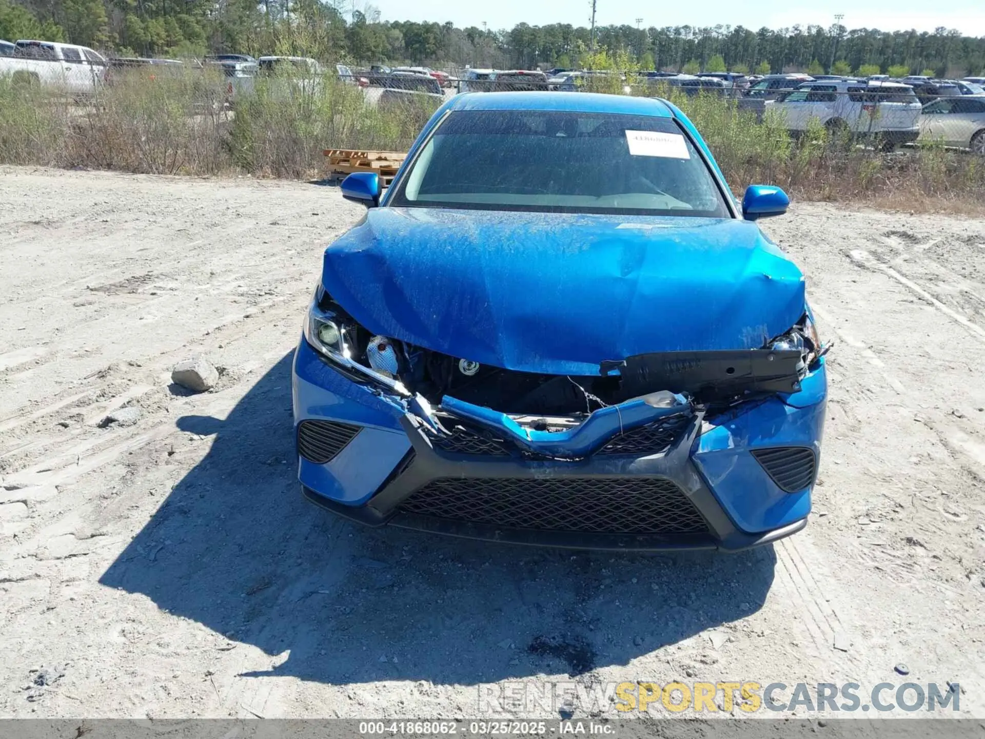 6 Photograph of a damaged car 4T1G11AKXLU371905 TOYOTA CAMRY 2020