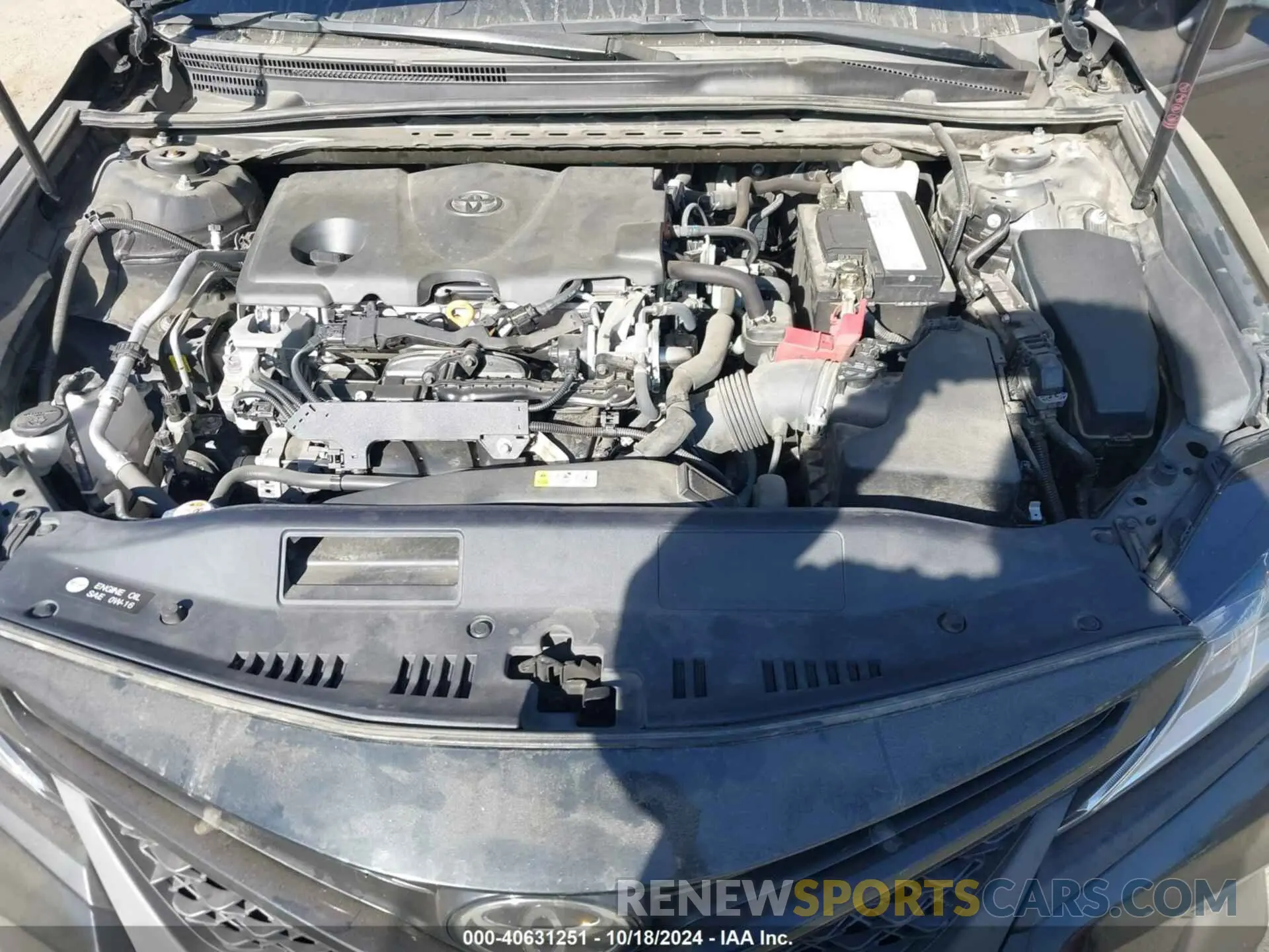 10 Photograph of a damaged car 4T1G11AKXLU373153 TOYOTA CAMRY 2020